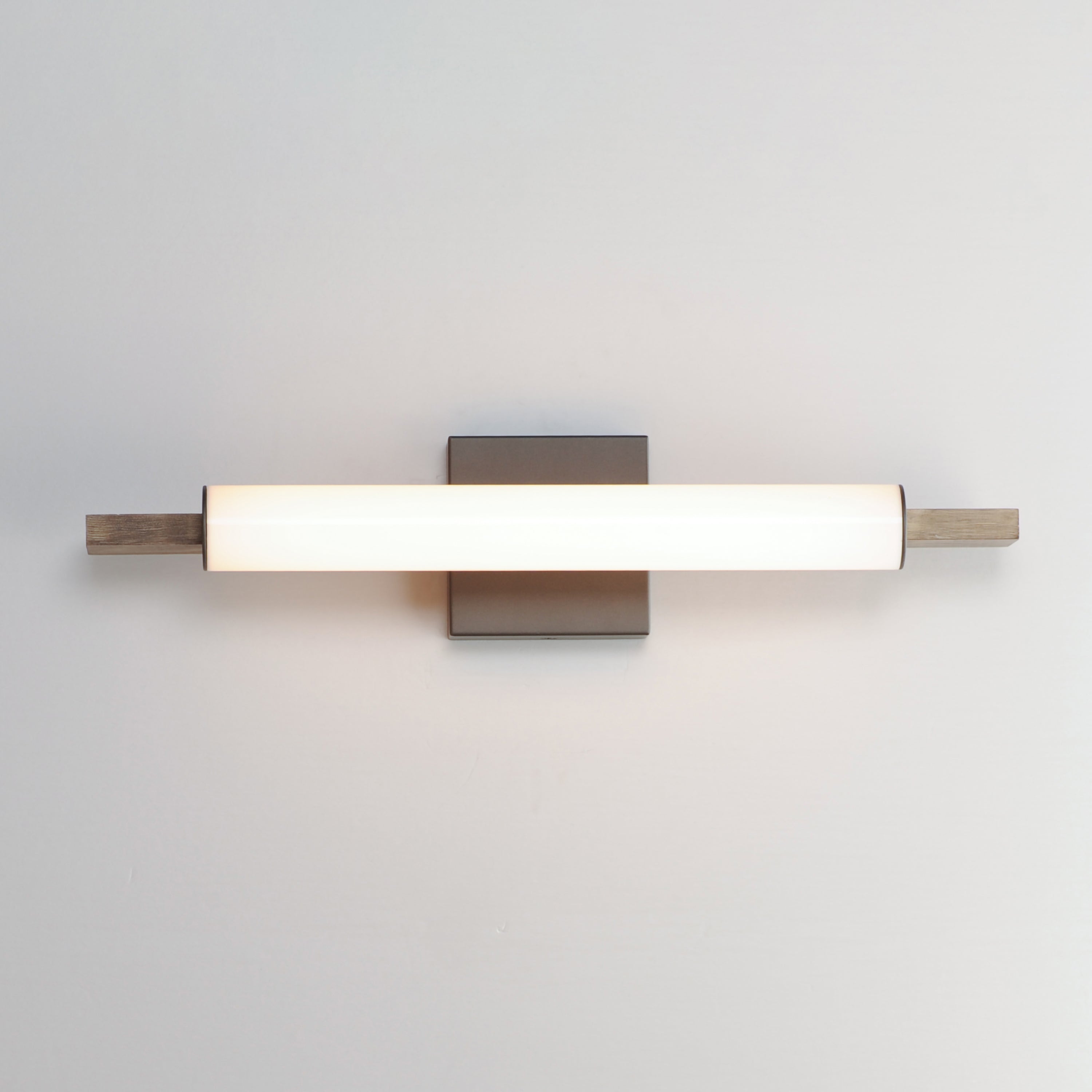 Joist-Wall Sconce by ET2