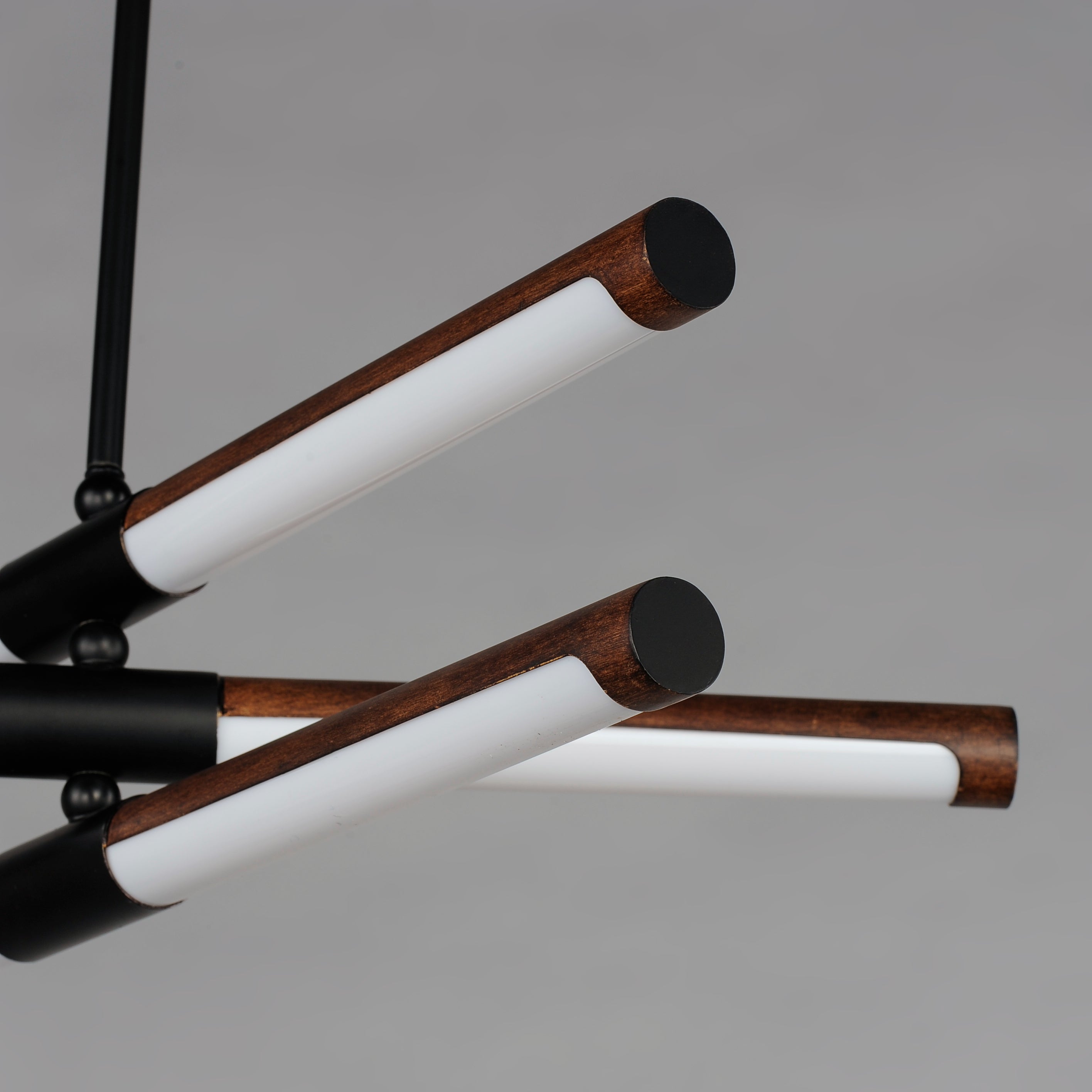 Rollo-Linear Pendant by ET2