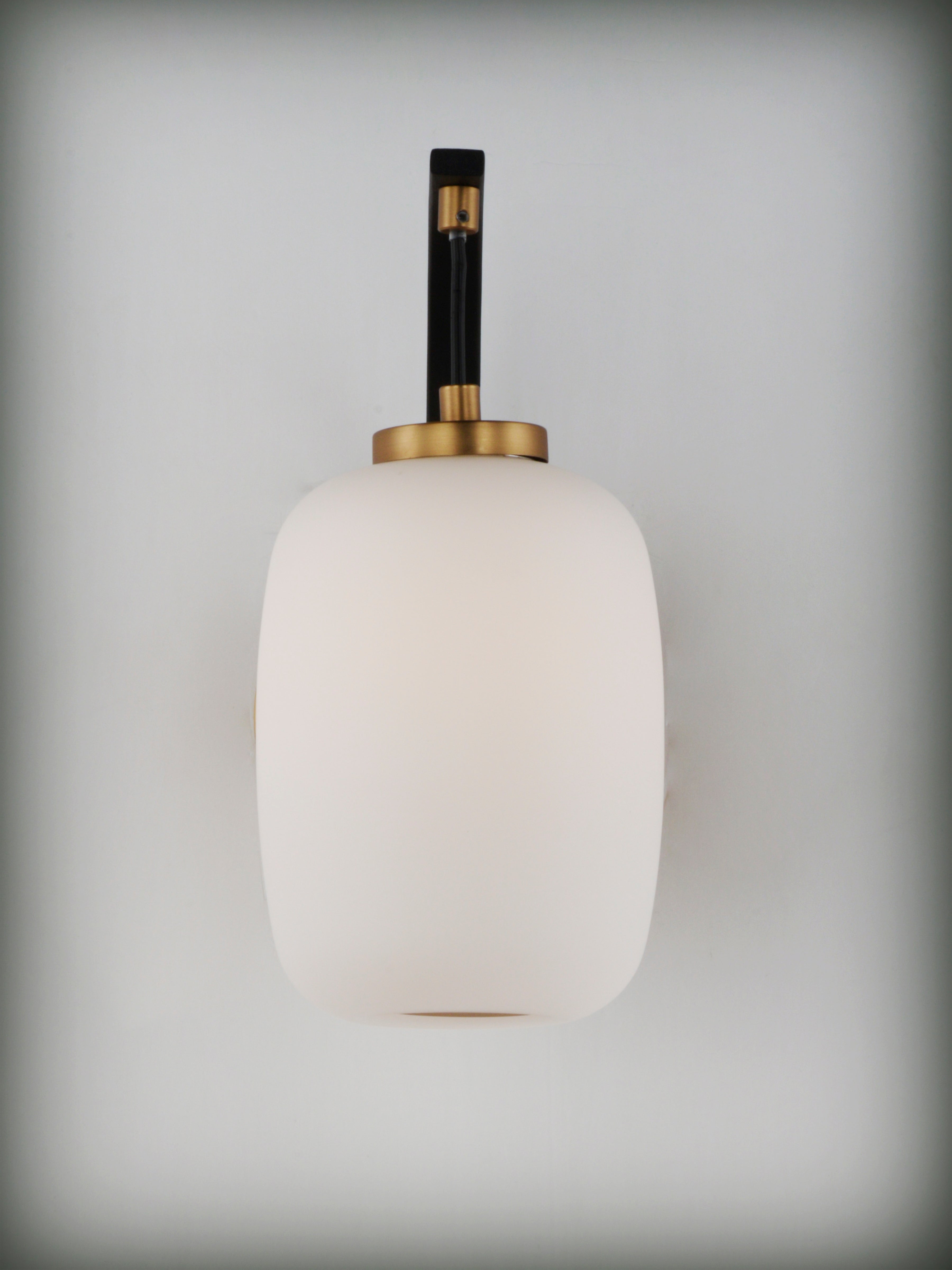 Soji-Wall Sconce by ET2