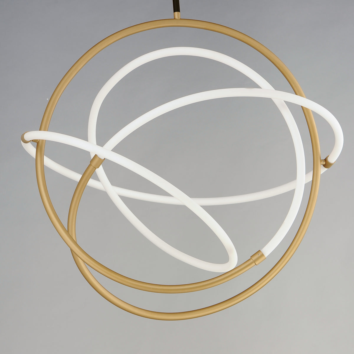 Mobius-Single Pendant by ET2