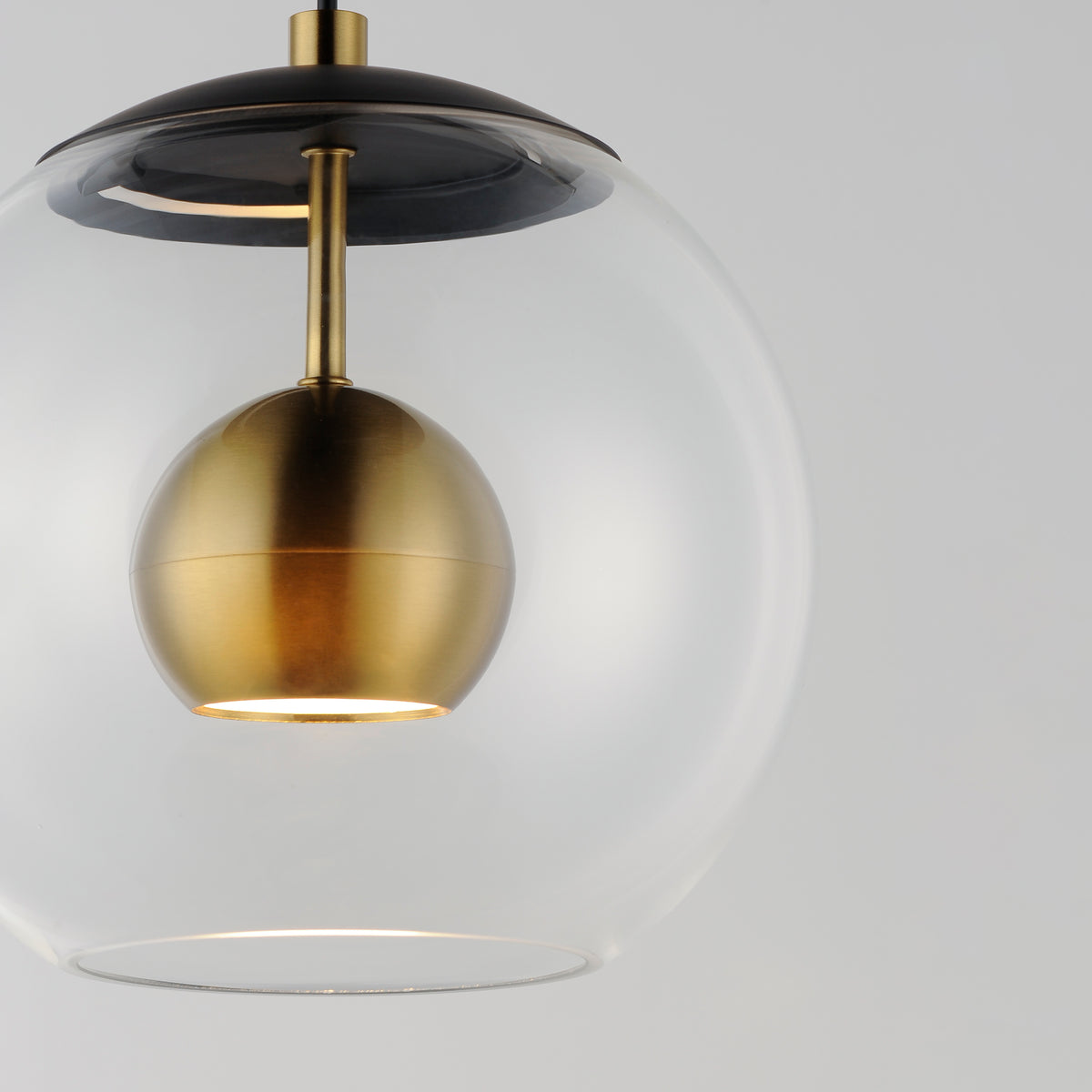 Nucleus-Single Pendant by ET2