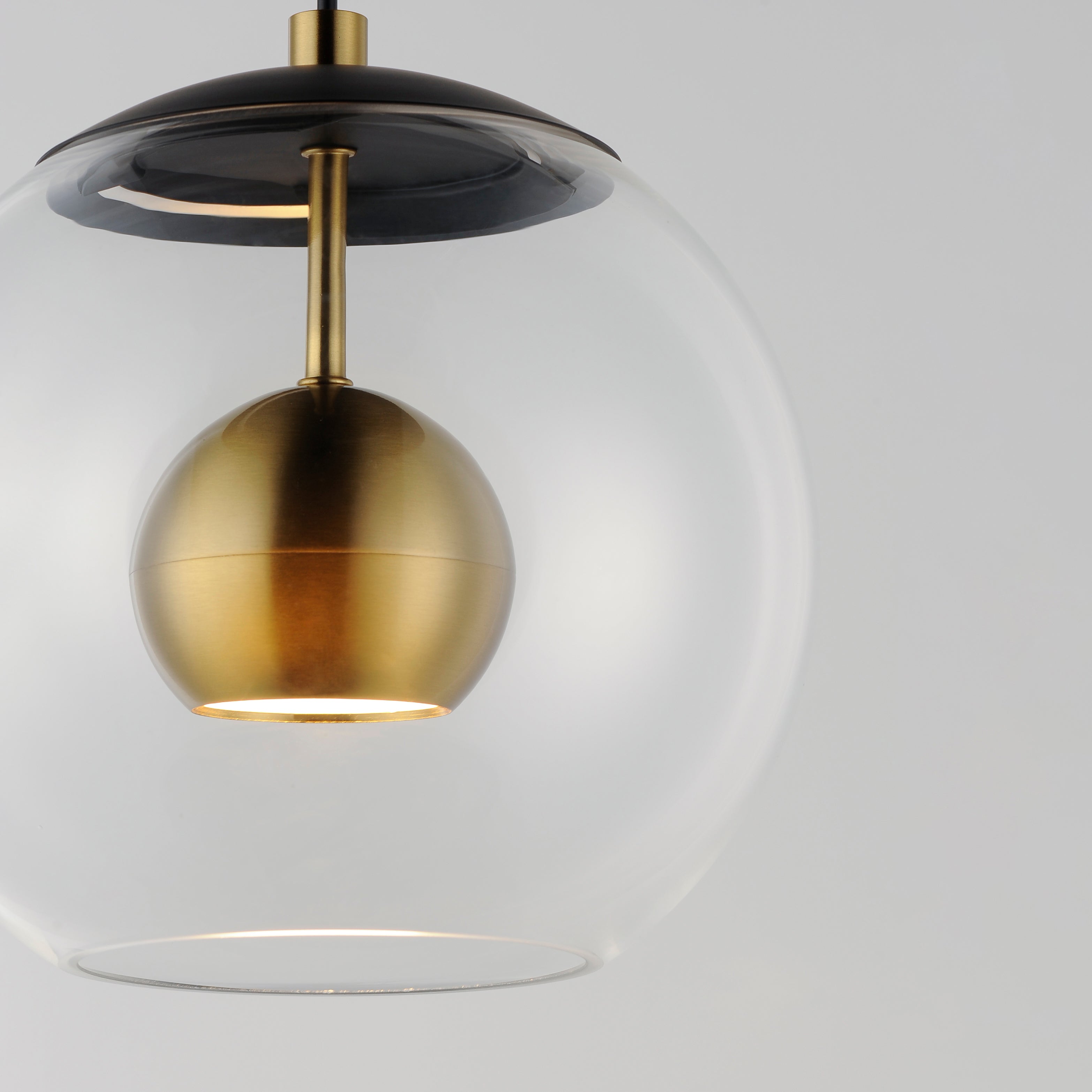 Nucleus-Single Pendant by ET2