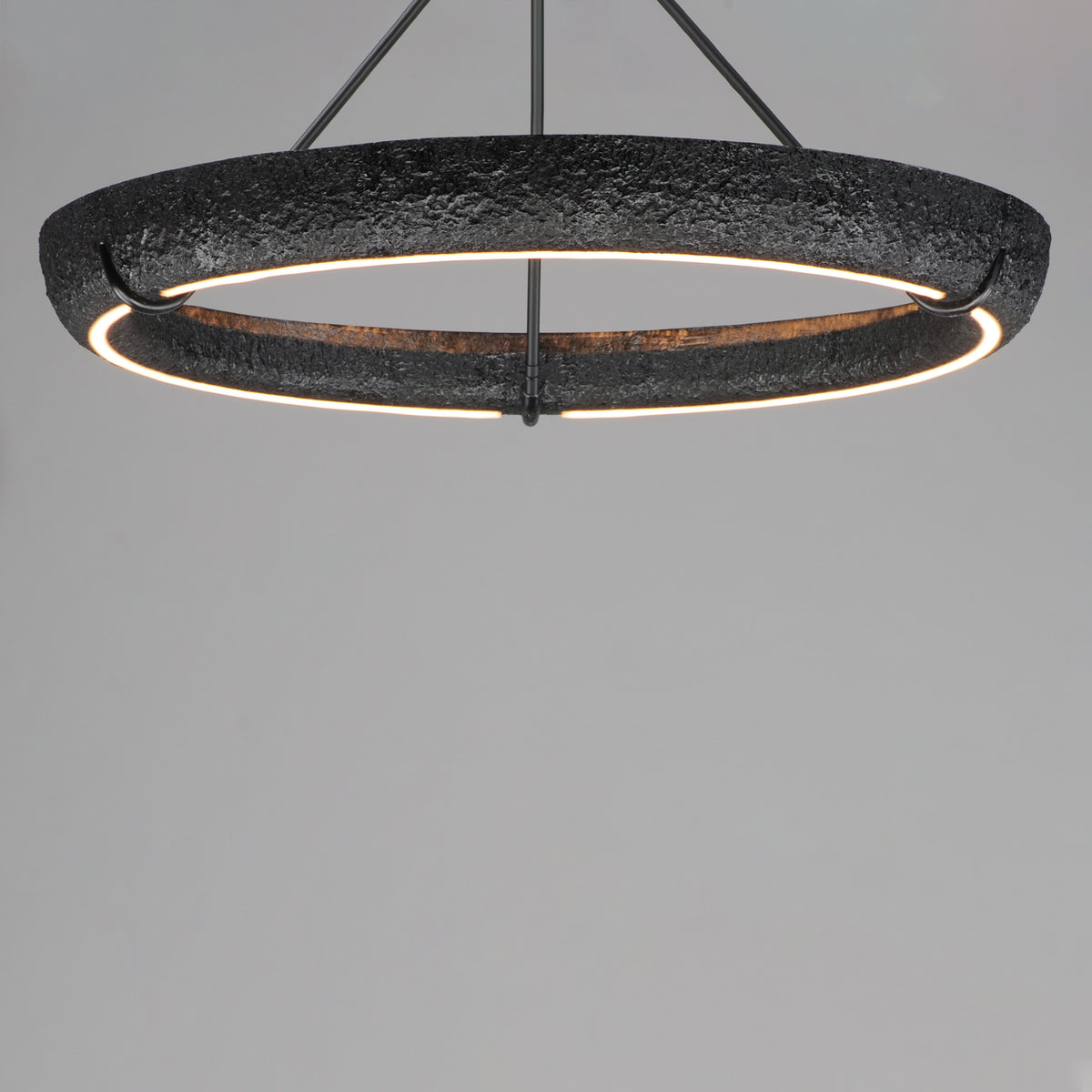 Geist-Ring Pendant by ET2