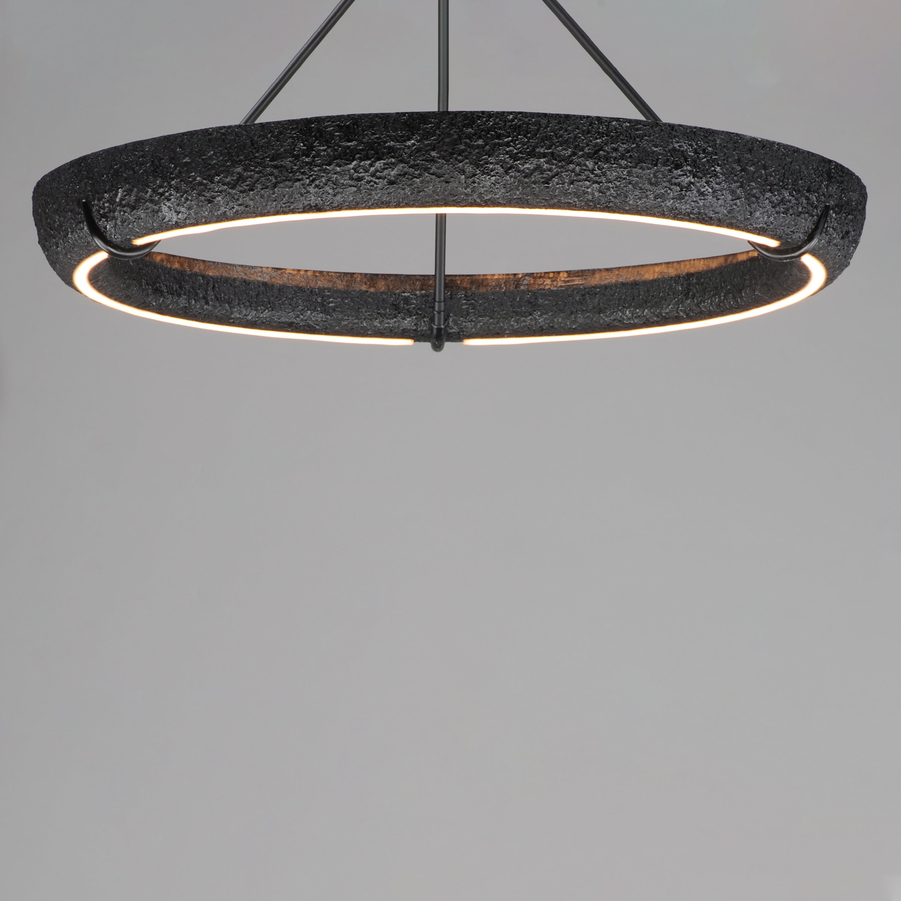 Geist-Ring Pendant by ET2
