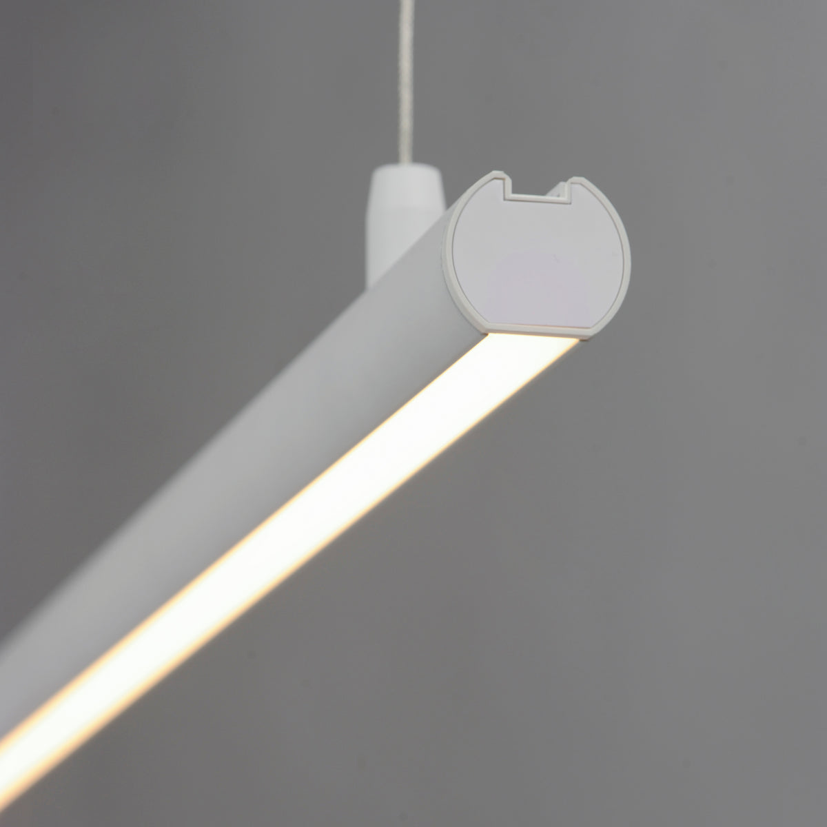 Continuum-Linear Pendant by ET2