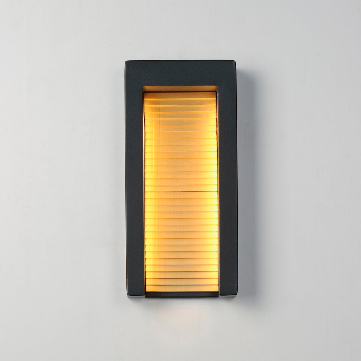 Alcove-Outdoor Wall Mount by ET2