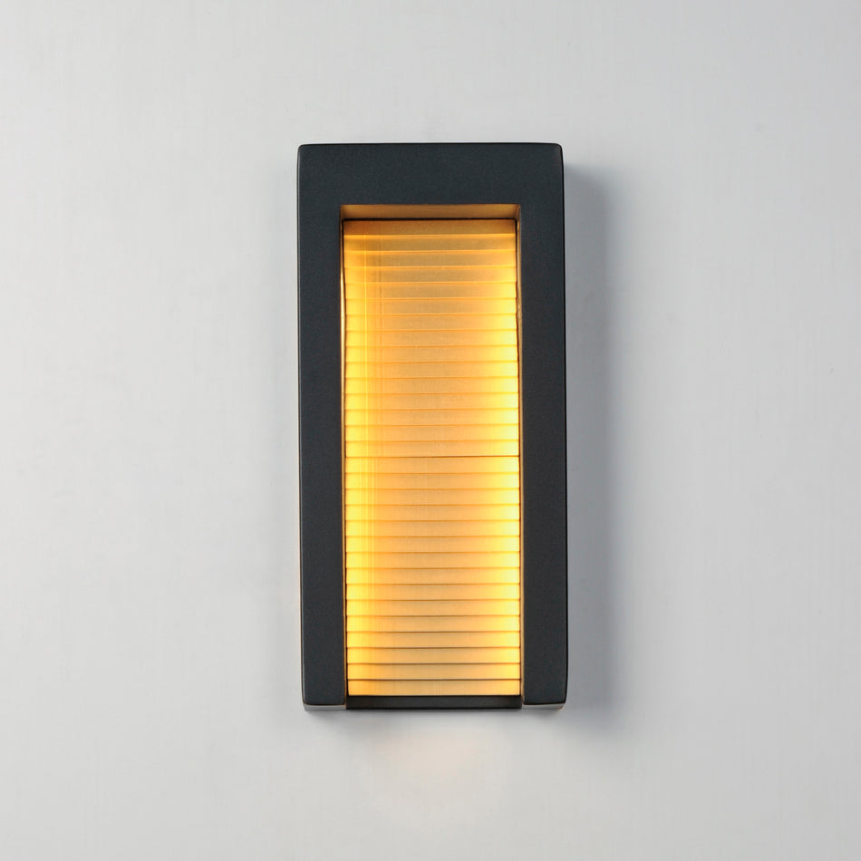 Alcove-Outdoor Wall Mount by ET2