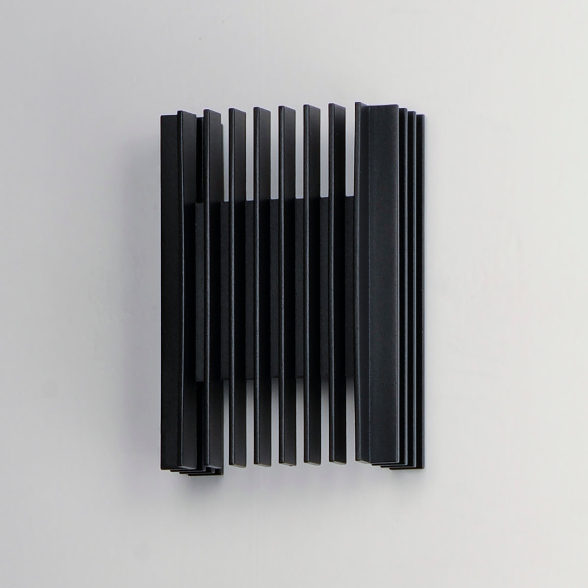 Rampart-Outdoor Wall Mount by ET2