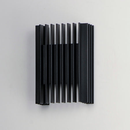 Rampart-Outdoor Wall Mount by ET2