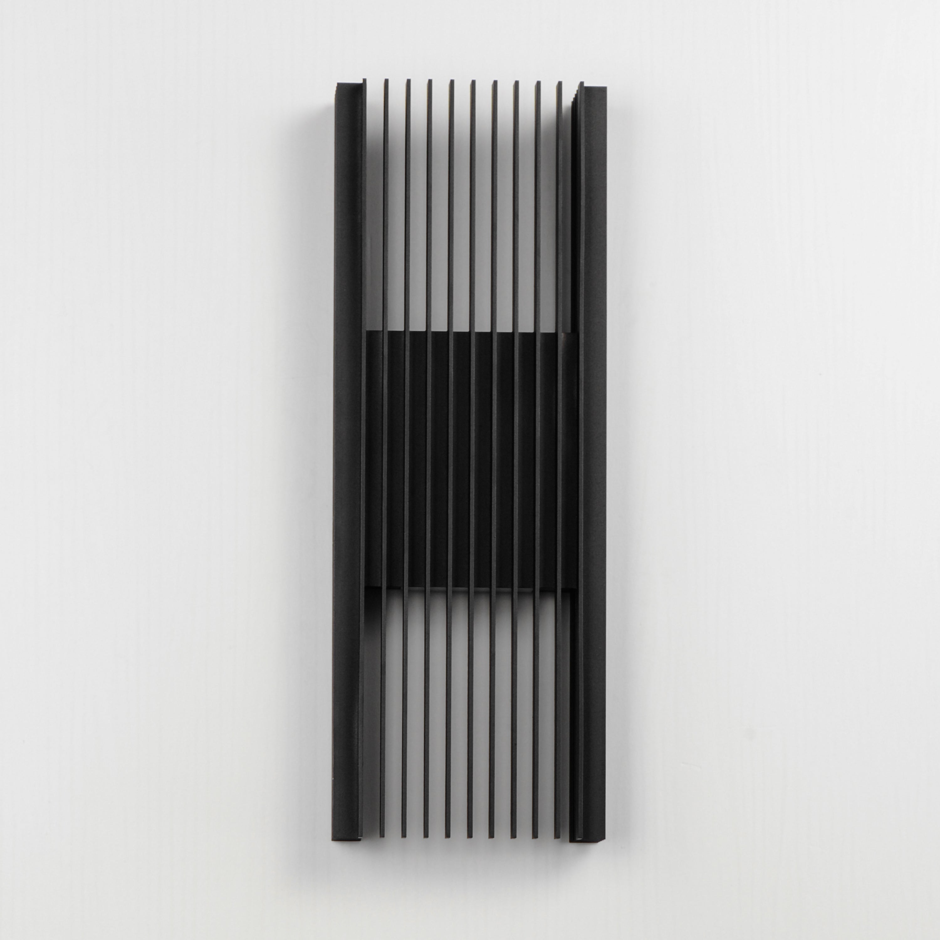 Rampart-Outdoor Wall Mount by ET2