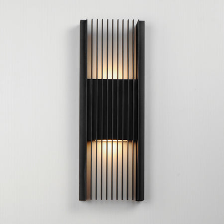 Rampart-Outdoor Wall Mount by ET2