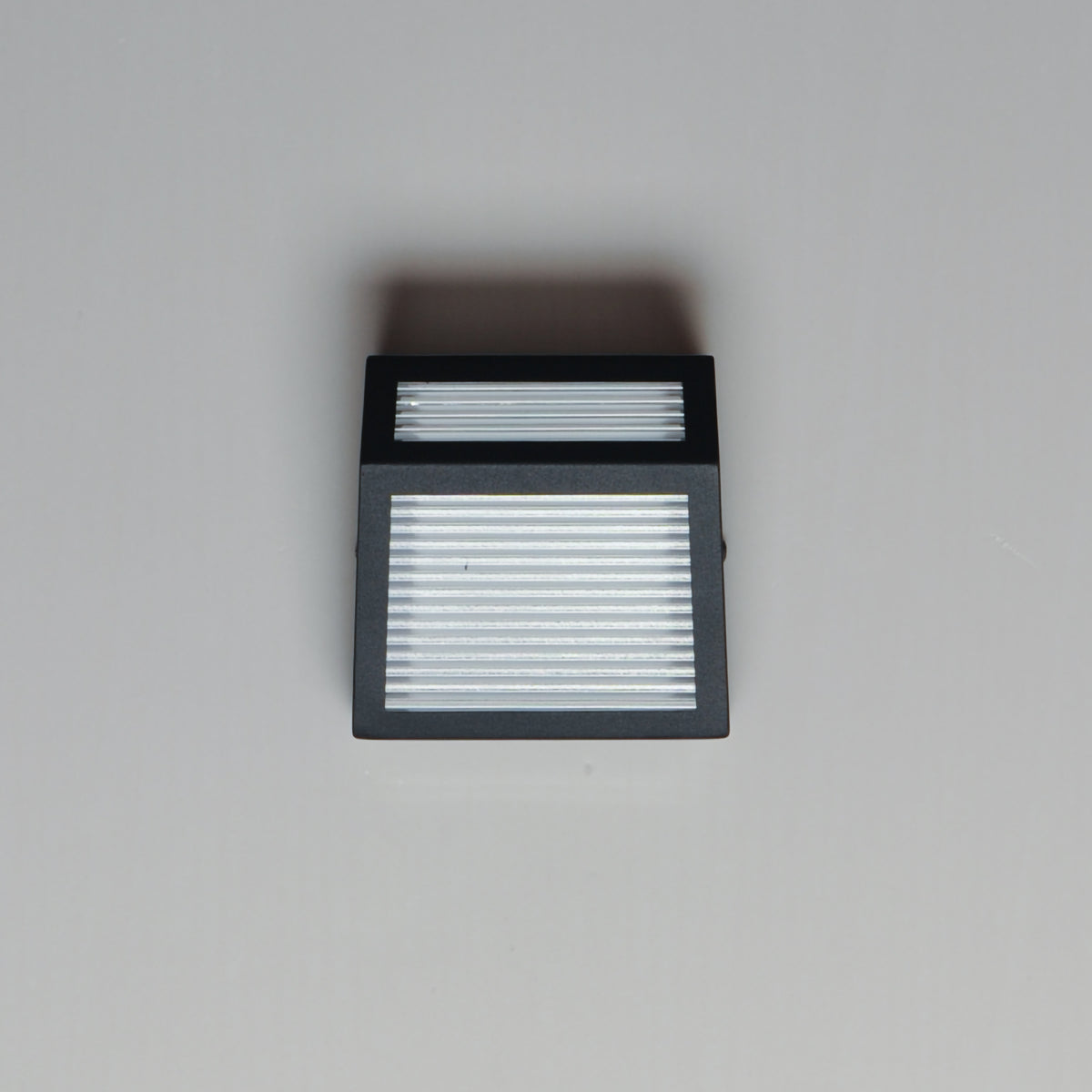 Totem-Outdoor Wall Mount by ET2