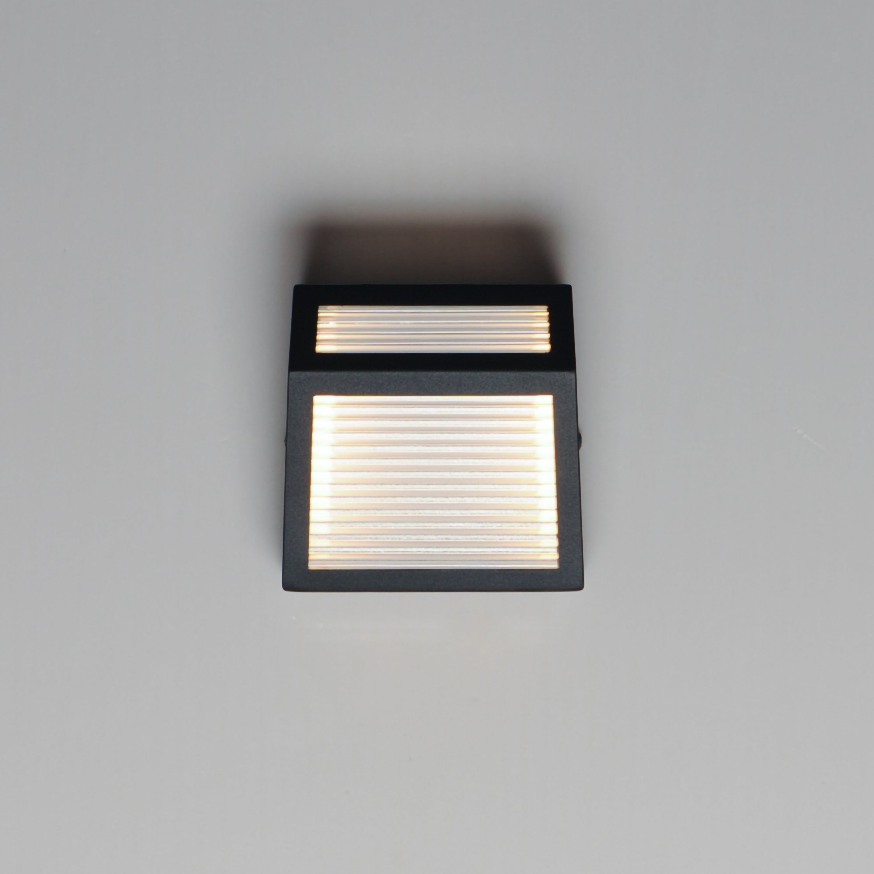 Totem-Outdoor Wall Mount by ET2