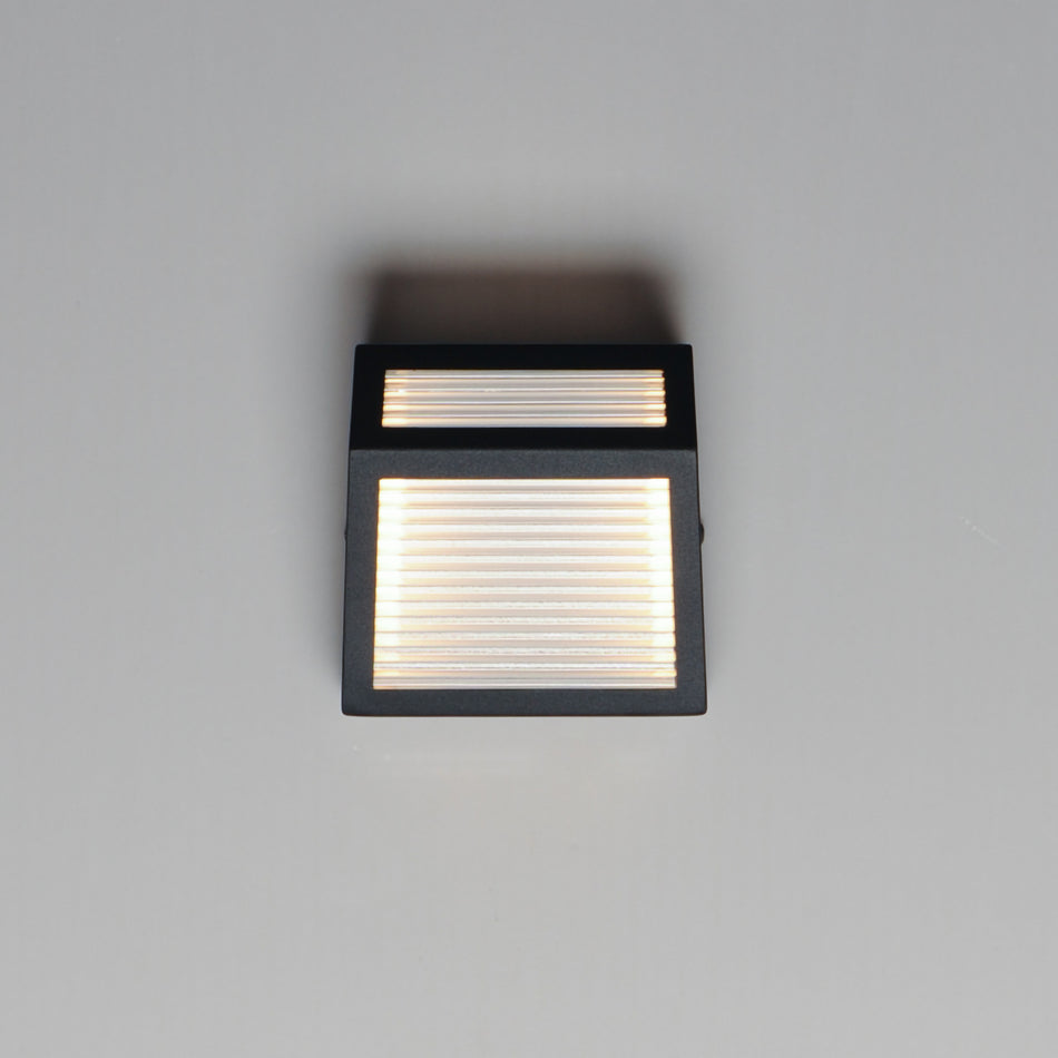 Totem-Outdoor Wall Mount by ET2
