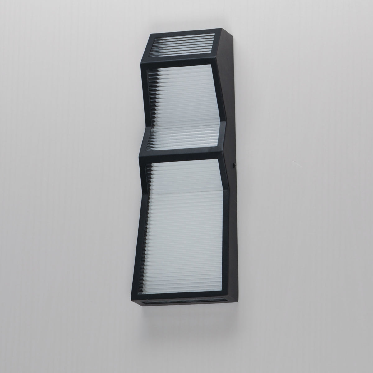 Totem-Outdoor Wall Mount by ET2