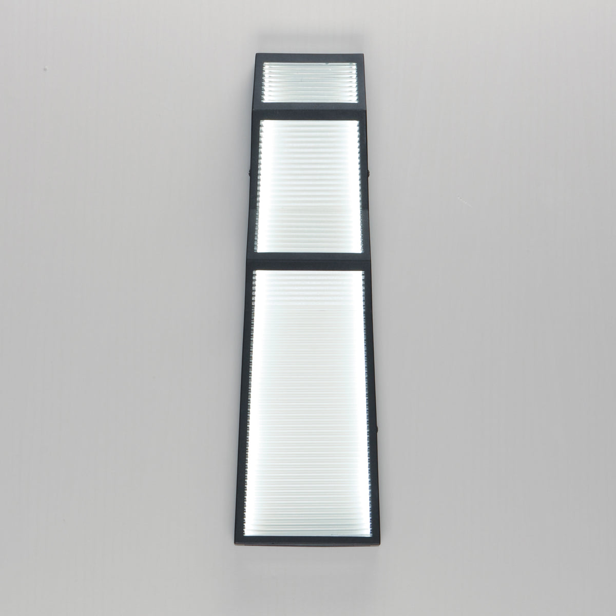 Totem-Outdoor Wall Mount by ET2
