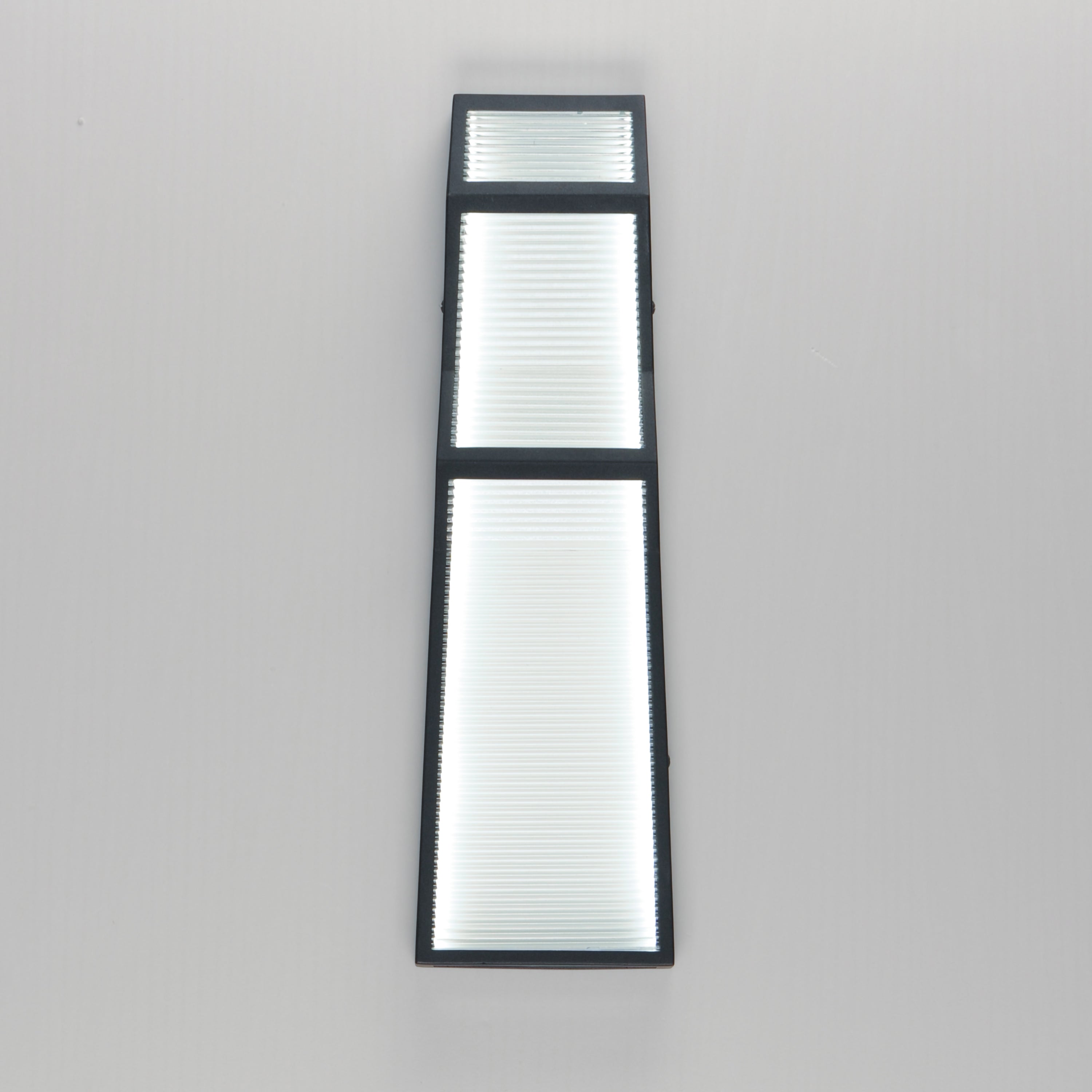 Totem-Outdoor Wall Mount by ET2