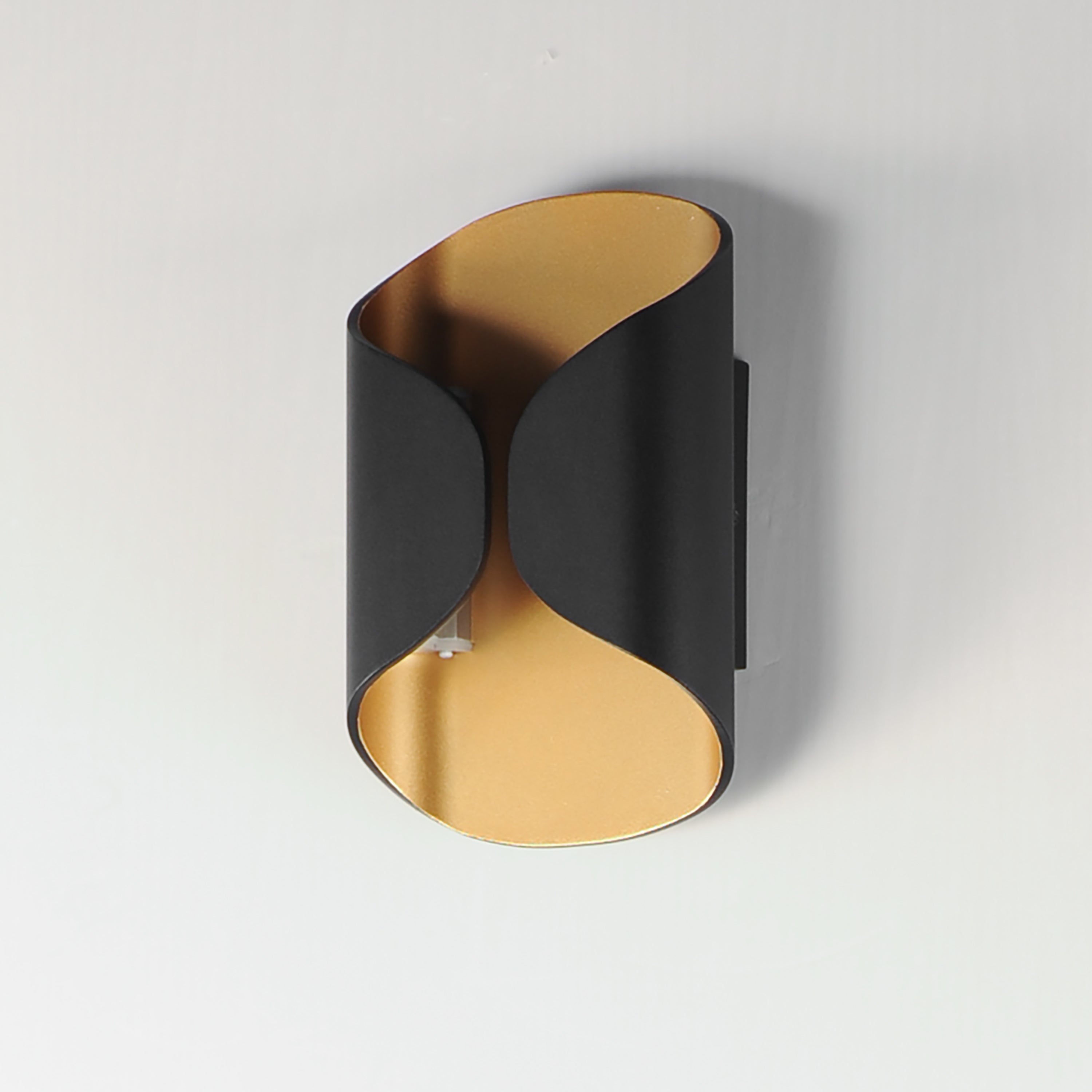 Folio-Outdoor Wall Mount by ET2