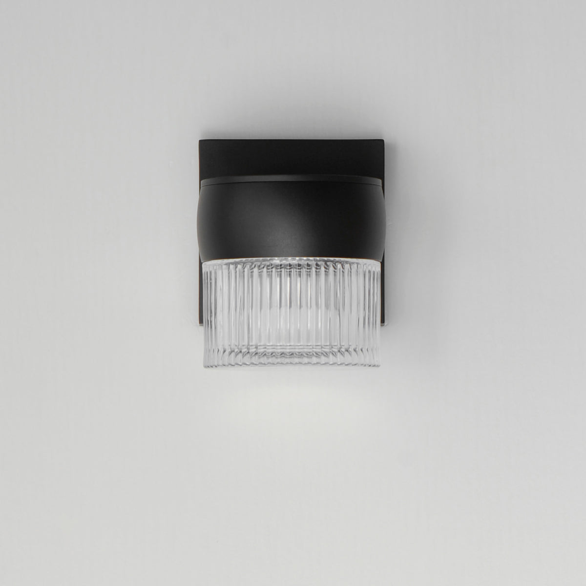 Modular-Outdoor Wall Mount by ET2