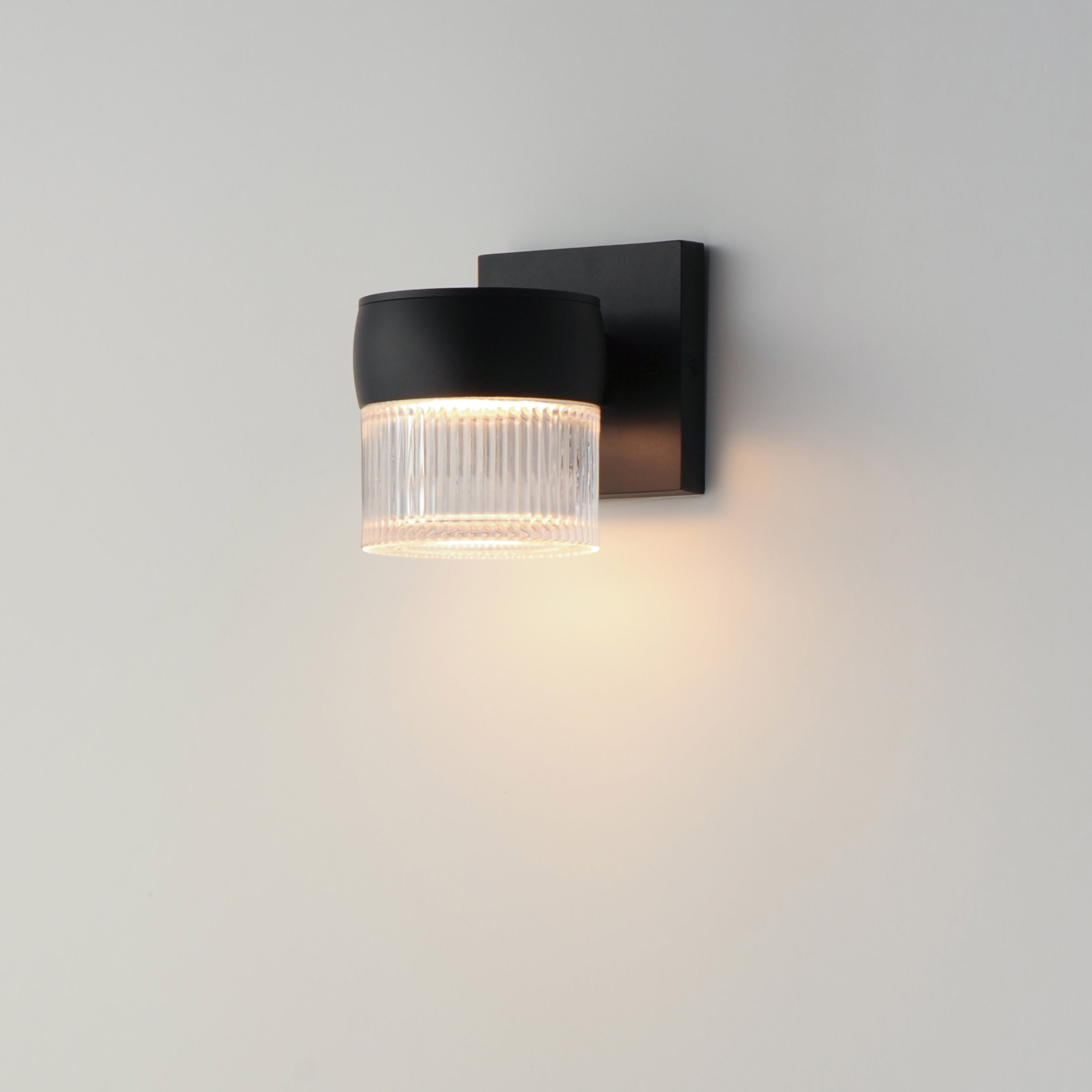 Modular-Outdoor Wall Mount by ET2