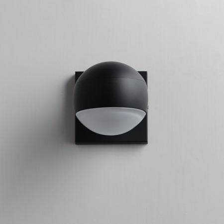 Modular-Outdoor Wall Mount by ET2