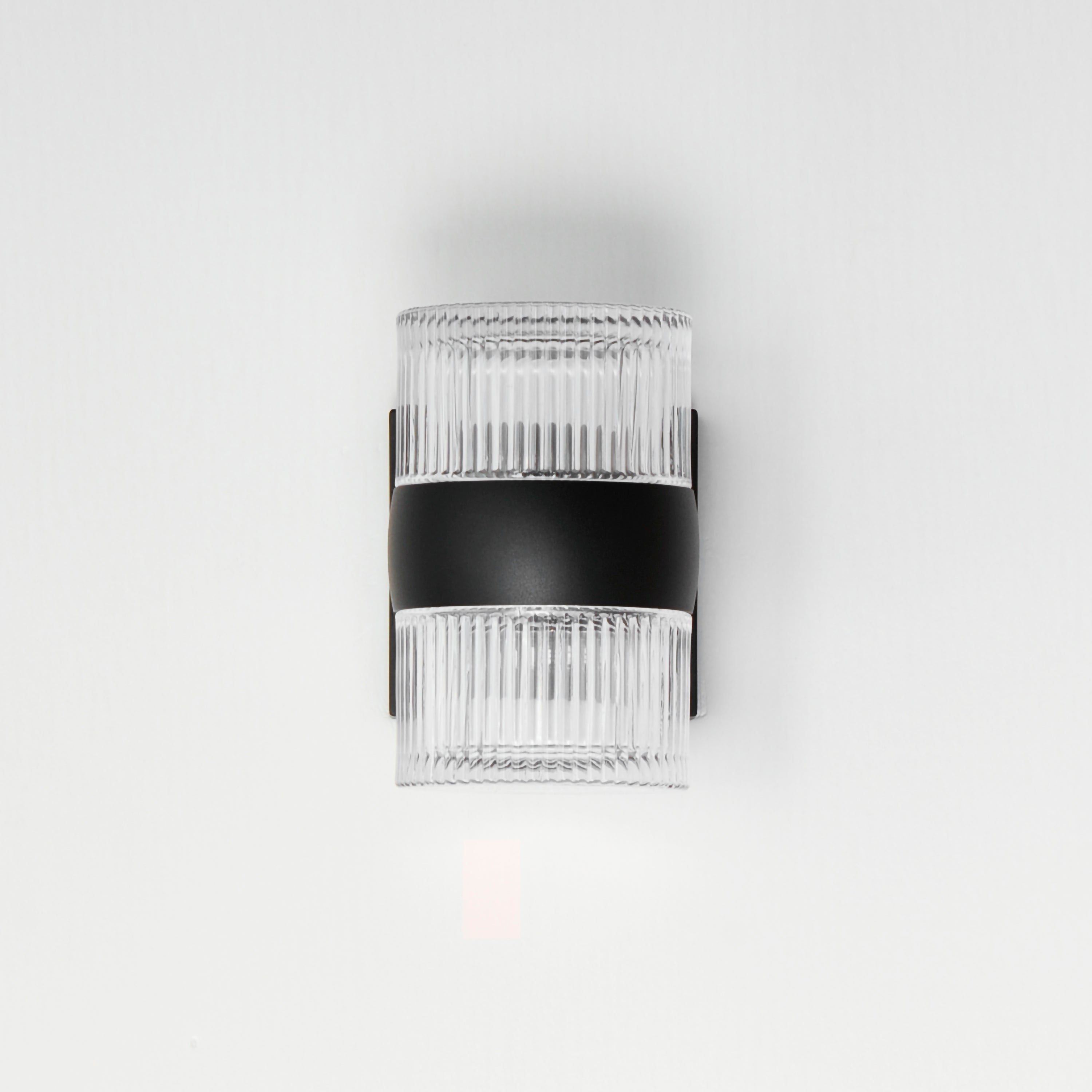 Modular-Outdoor Wall Mount by ET2
