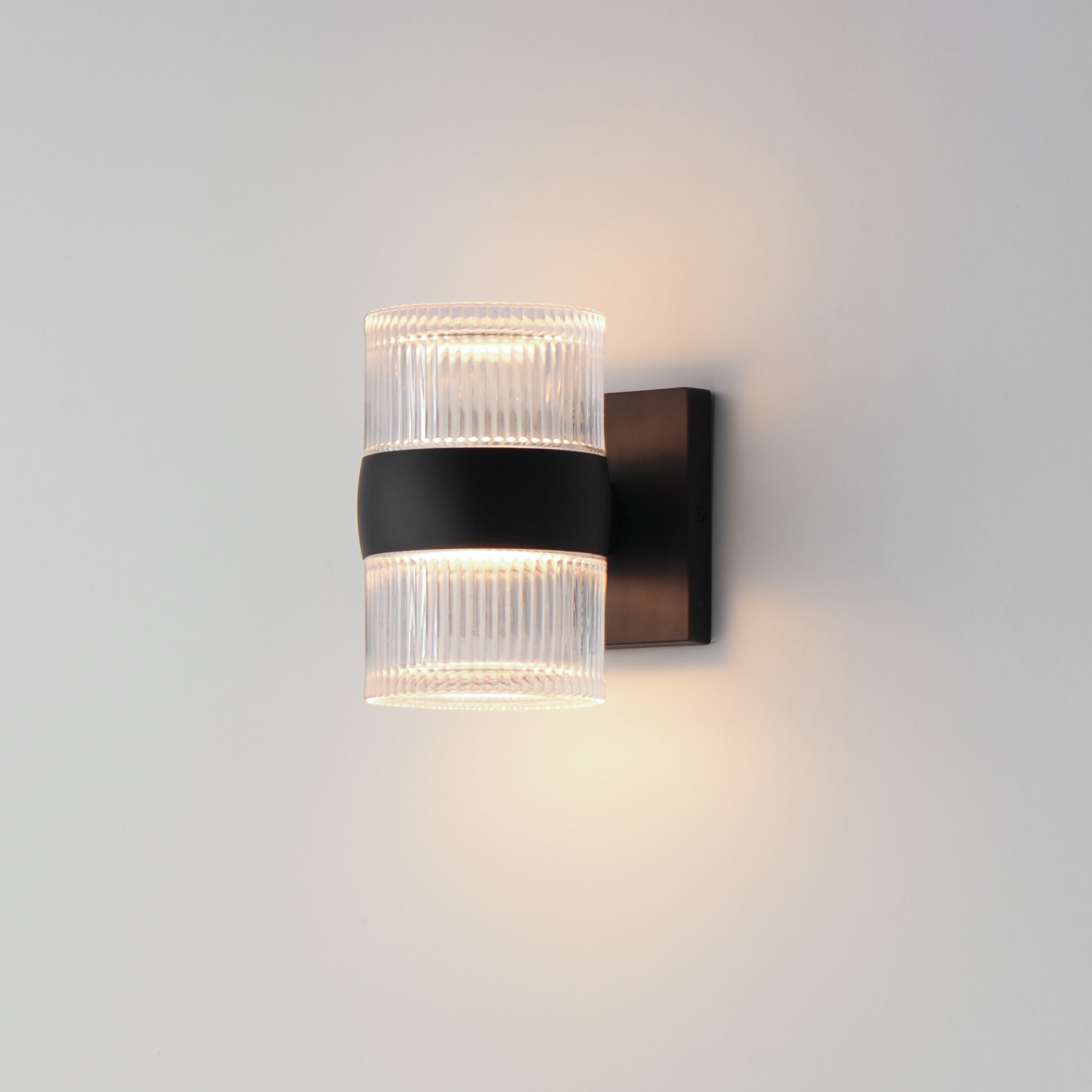Modular-Outdoor Wall Mount by ET2