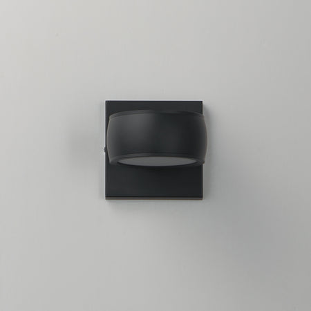 Modular-Outdoor Wall Mount by ET2