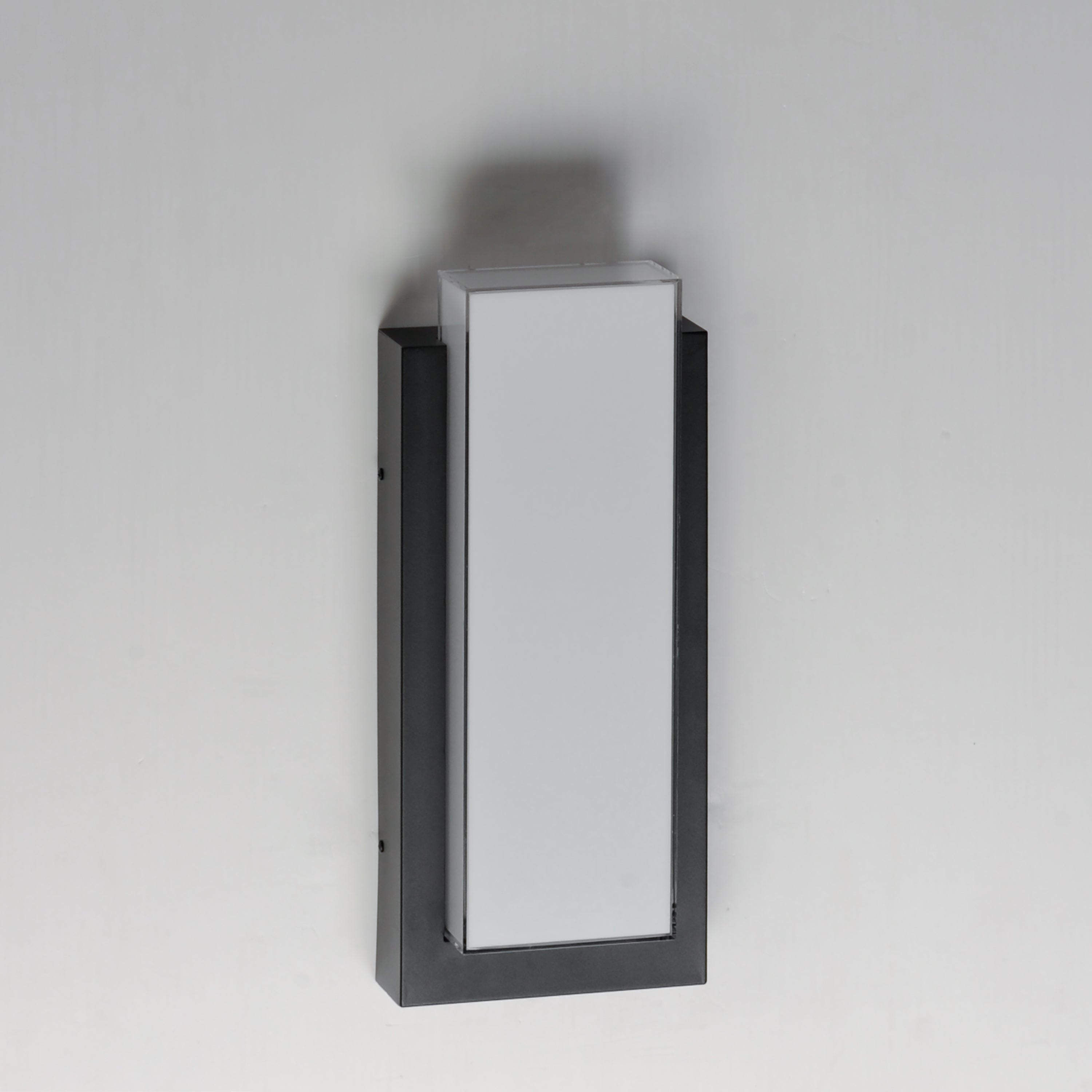 Tower-Outdoor Wall Mount by ET2