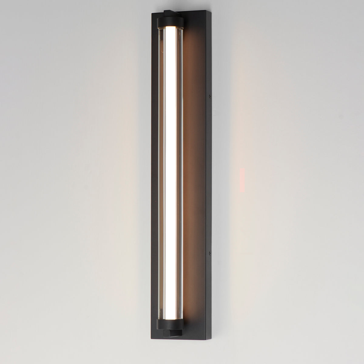 Fuse Outdoor-Outdoor Wall Mount by ET2