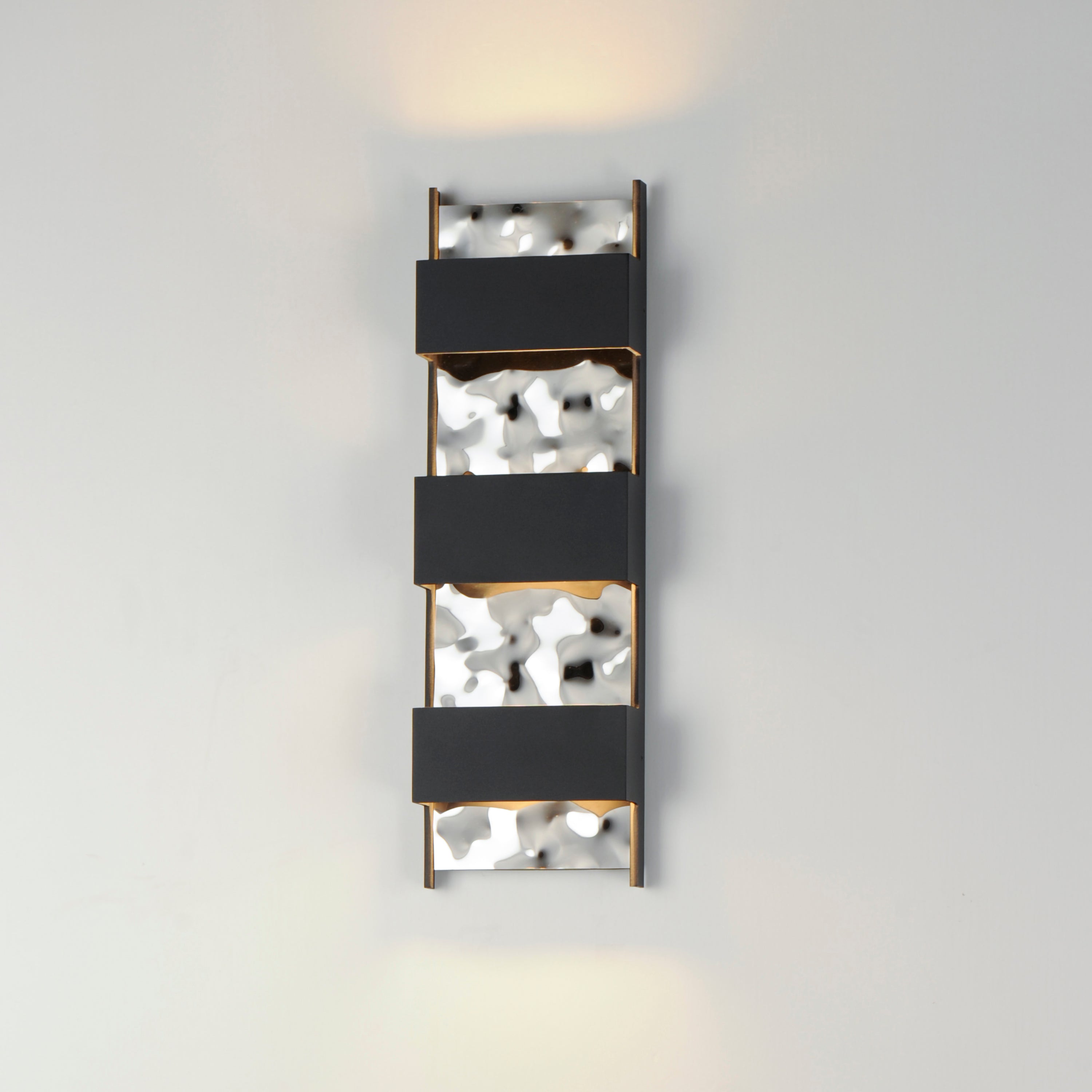 Coulee-Outdoor Wall Mount by ET2