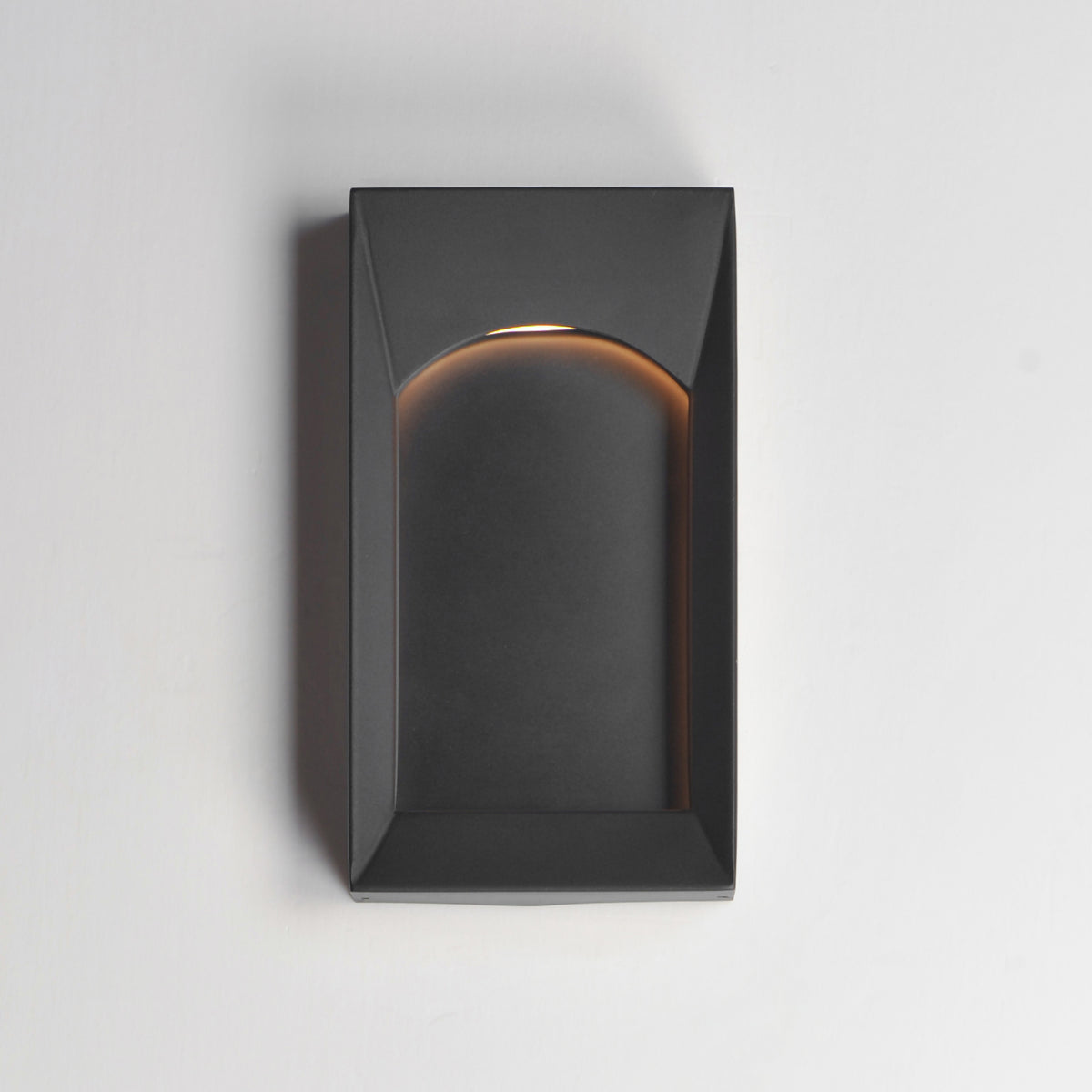 Brasilia-Outdoor Wall Mount by ET2