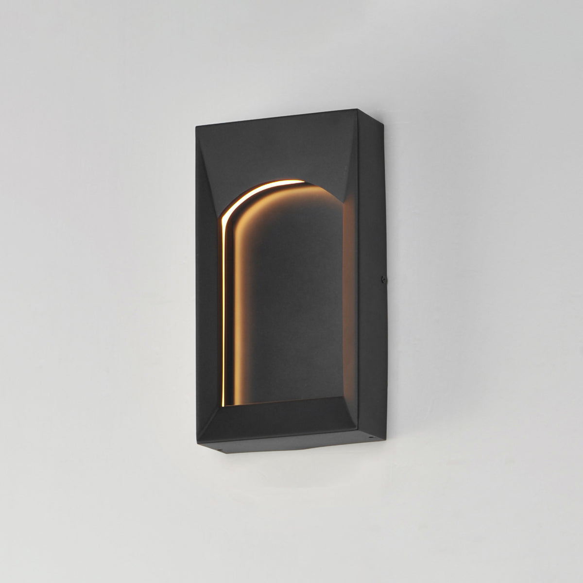 Brasilia-Outdoor Wall Mount by ET2