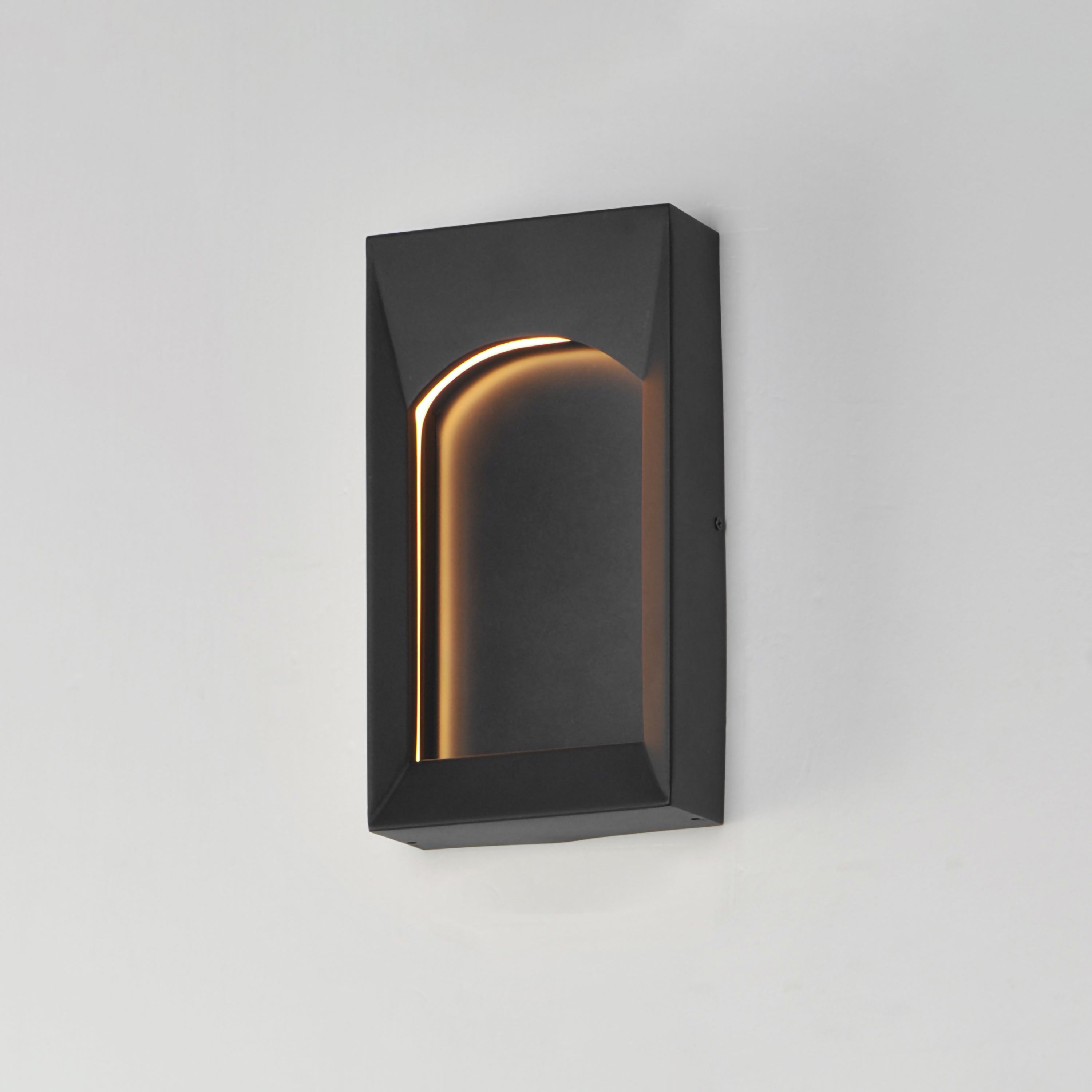 Brasilia-Outdoor Wall Mount by ET2
