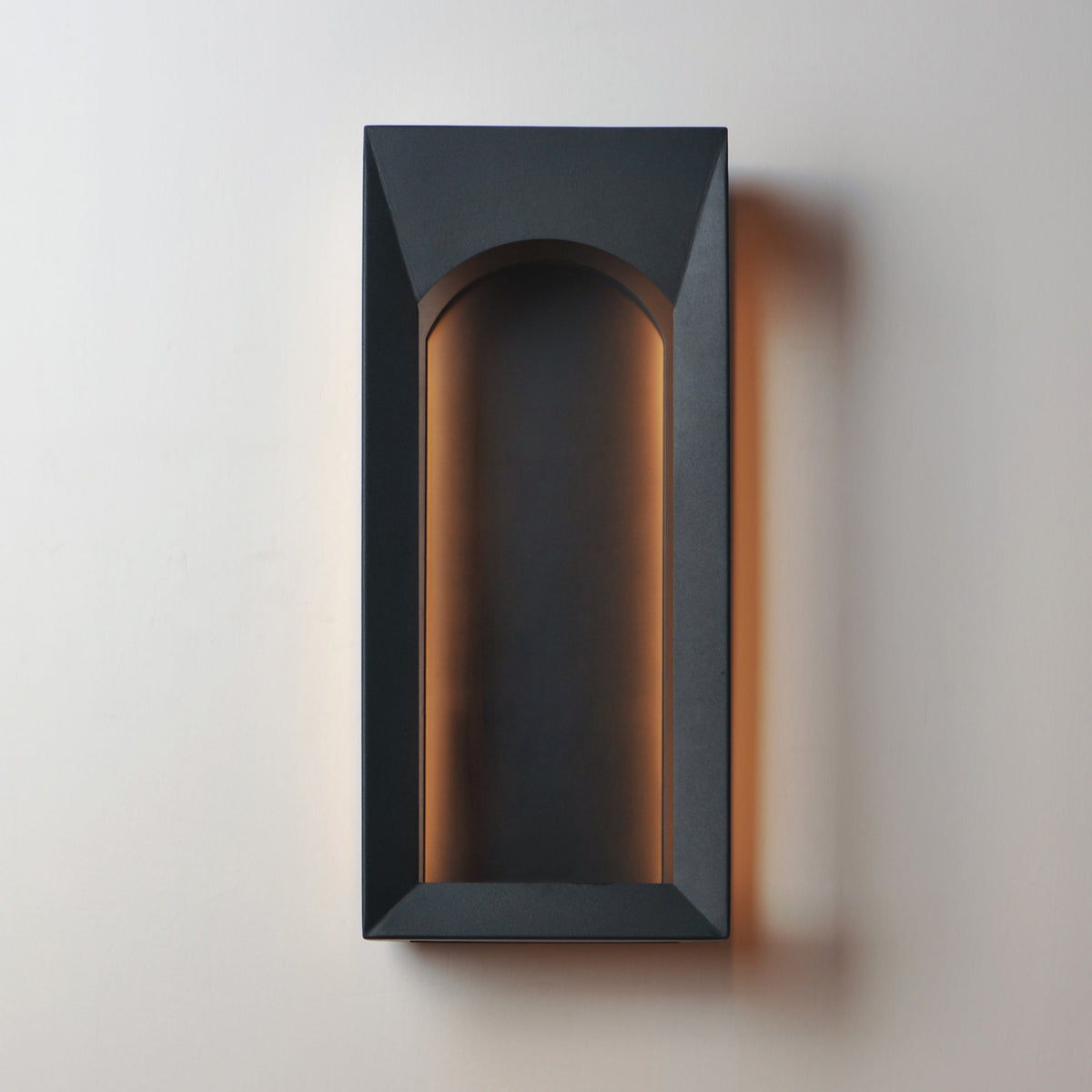 Brasilia-Outdoor Wall Mount by ET2