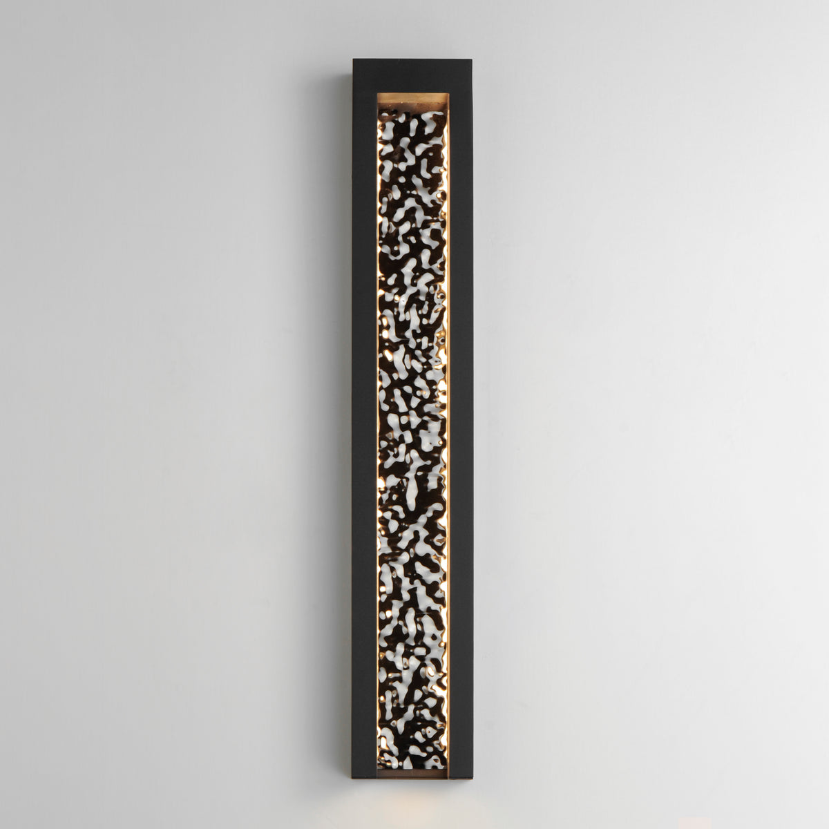 Liquid-Outdoor Wall Mount by ET2
