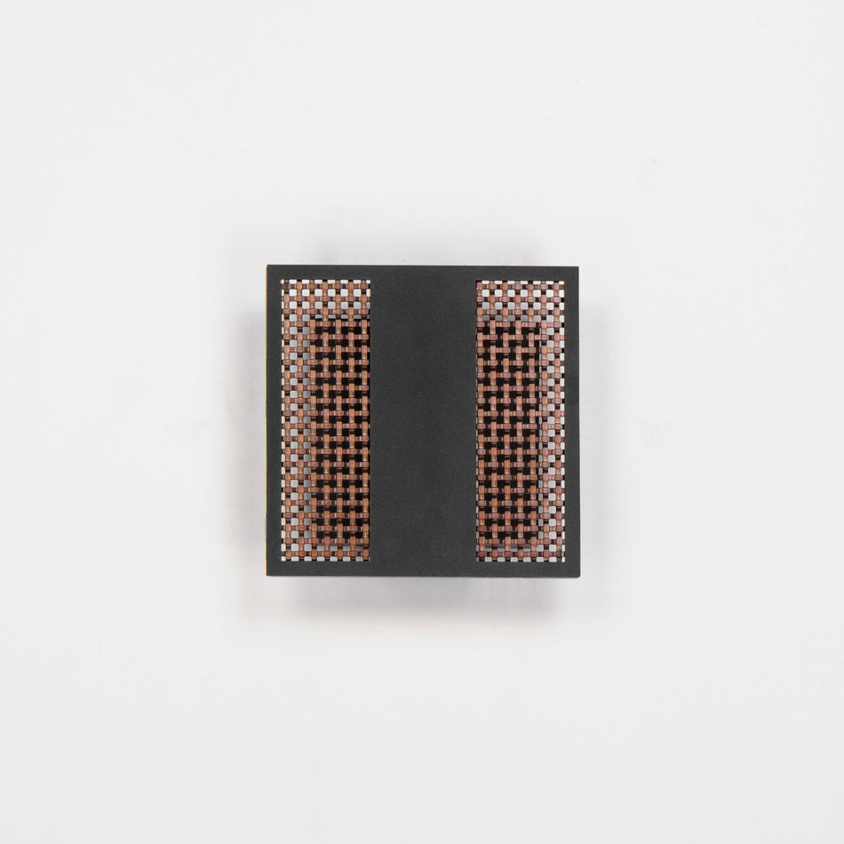 Interlace-Outdoor Wall Mount by ET2