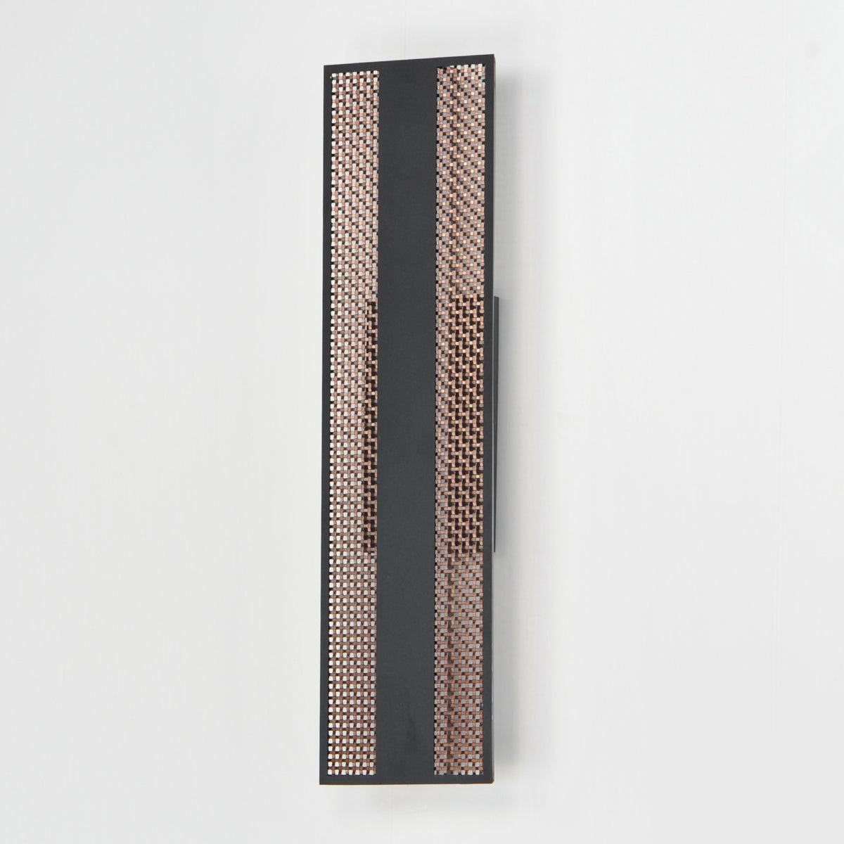 Interlace-Outdoor Wall Mount by ET2