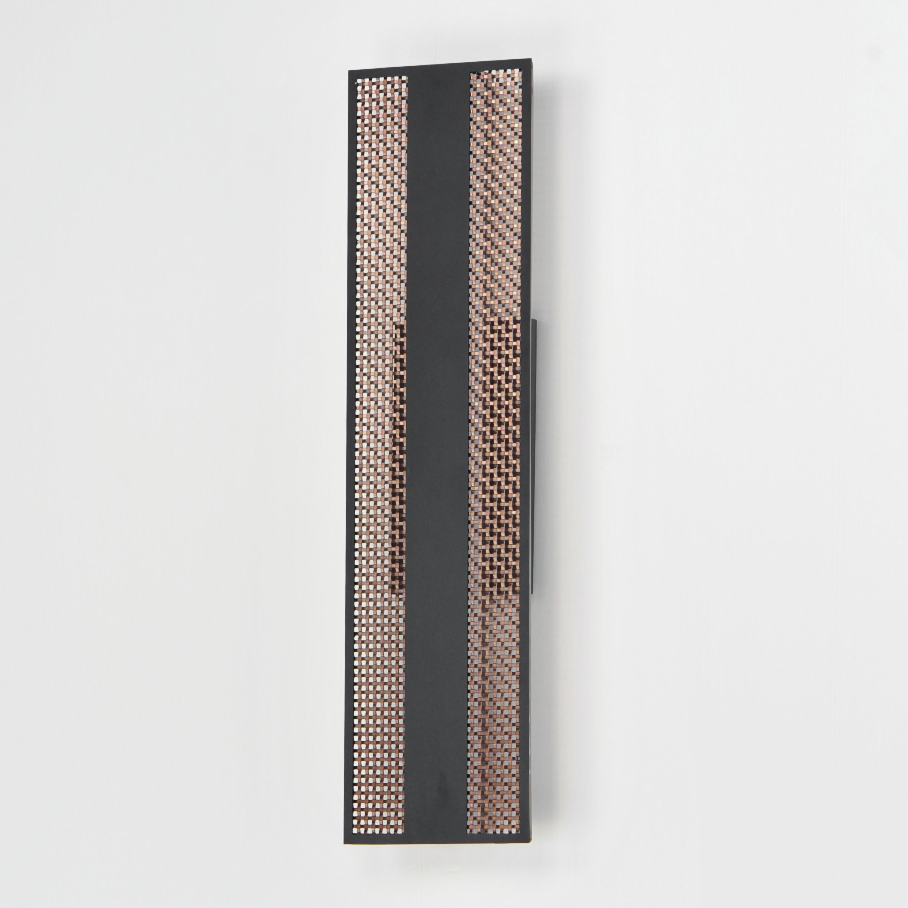 Interlace-Outdoor Wall Mount by ET2