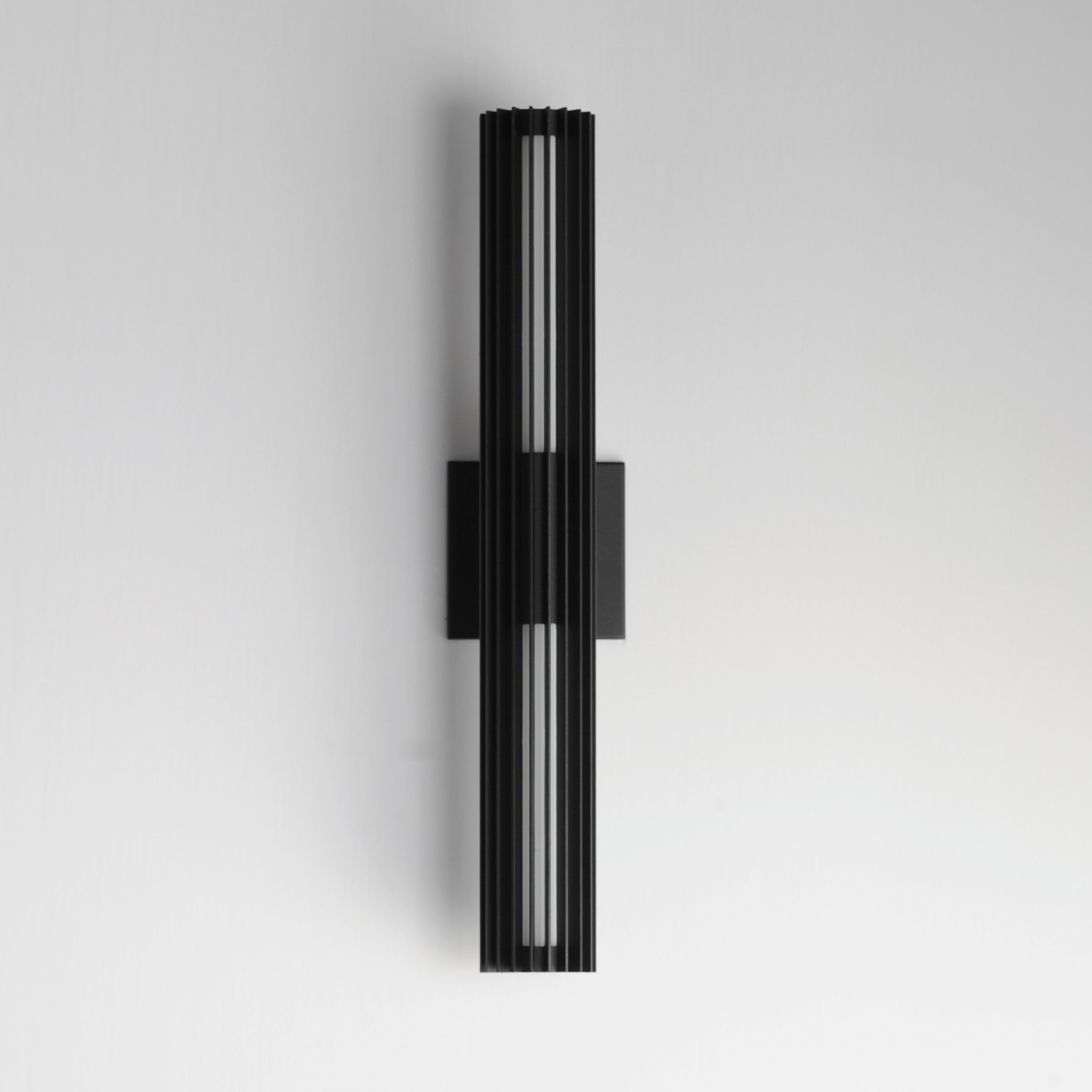 Citadel-Outdoor Wall Mount by ET2