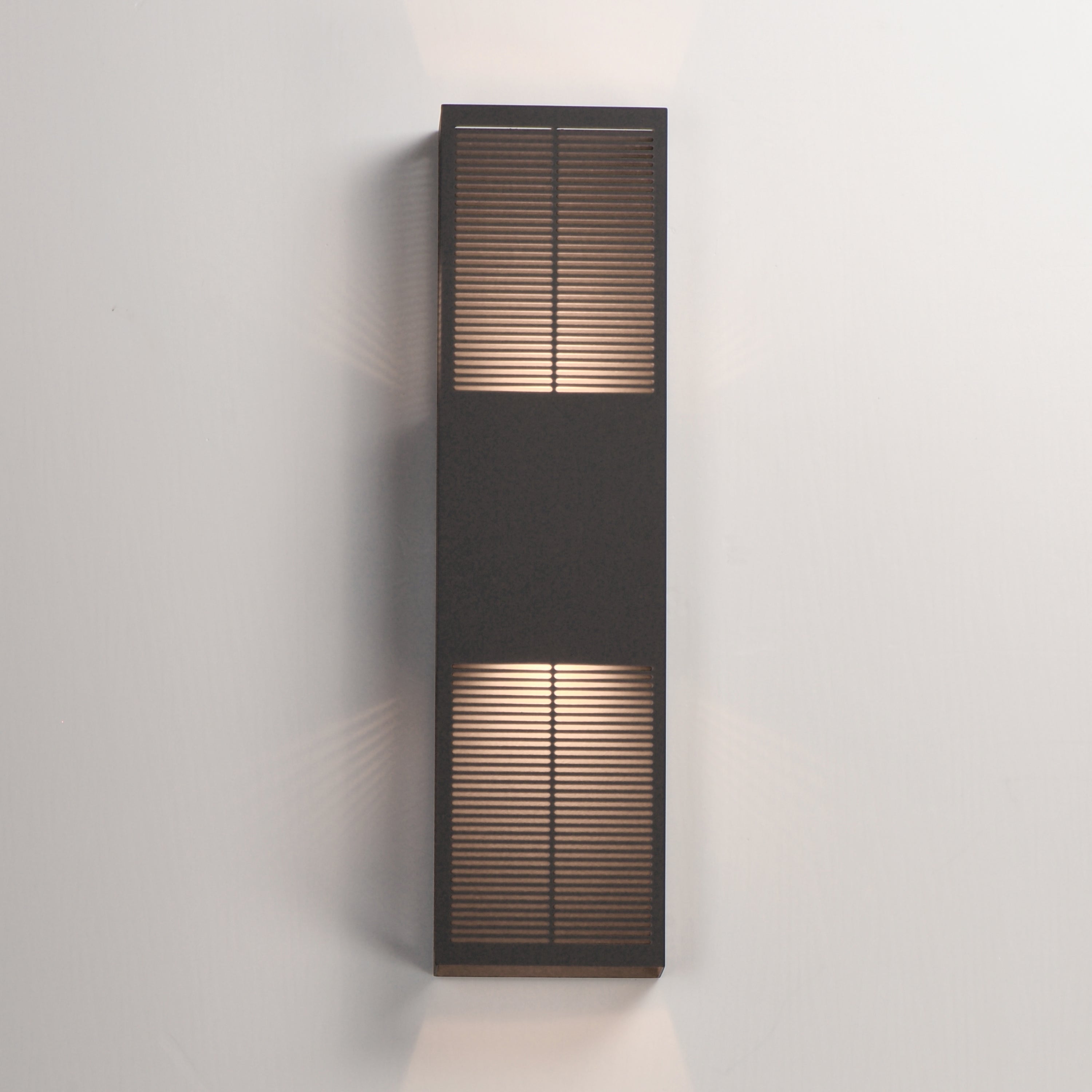 Grate-Outdoor Wall Mount by ET2