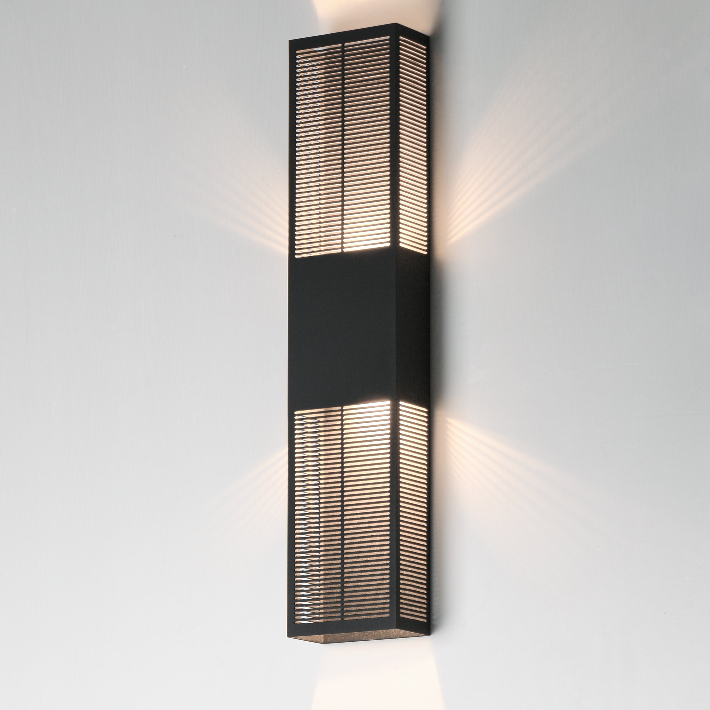 Grate-Outdoor Wall Mount by ET2