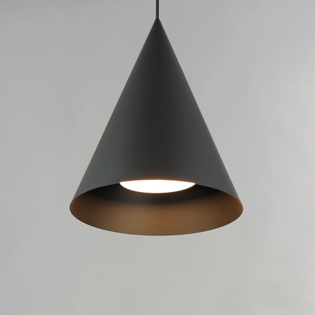 Pitch-Single Pendant by ET2