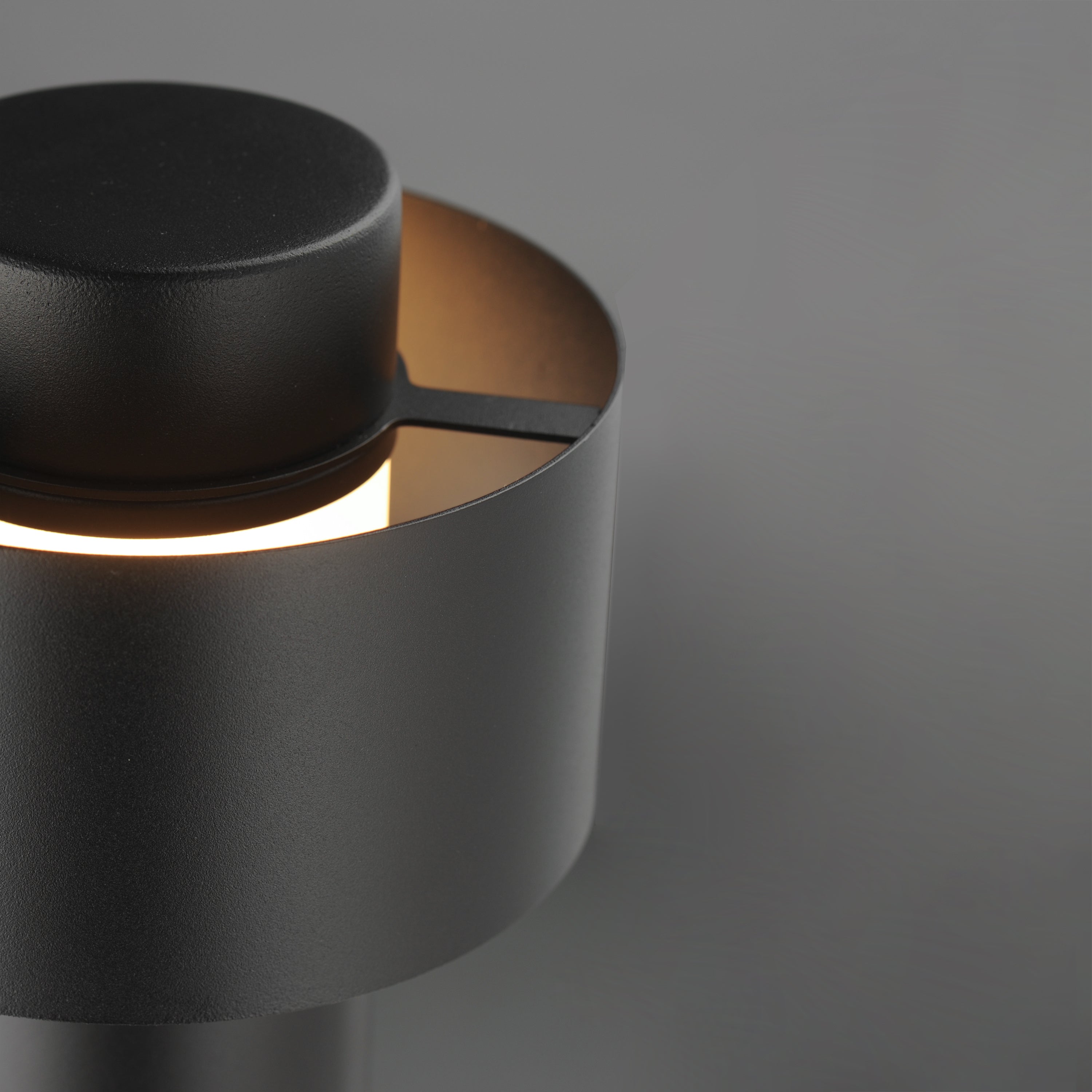 Reveal-Outdoor Pathway Light by ET2