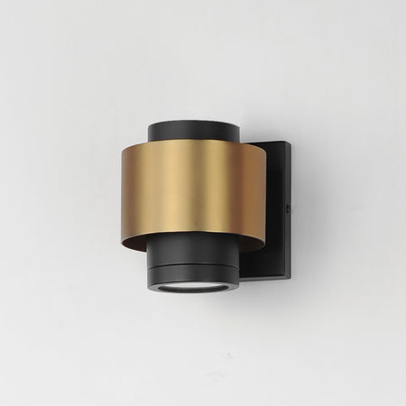 Reveal Outdoor-Outdoor Wall Mount by ET2