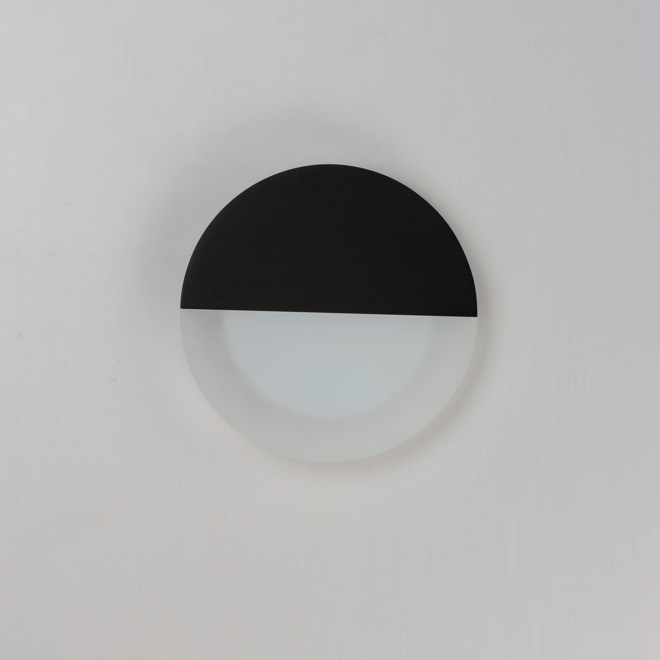 Alumilux Glow-Wall Sconce by ET2