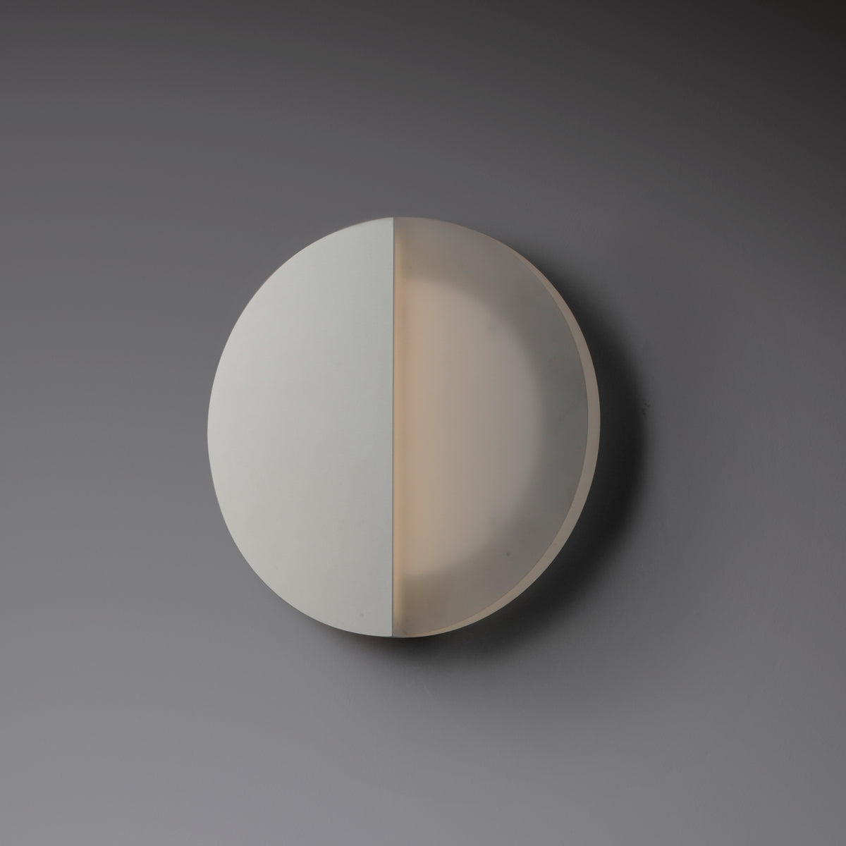 Alumilux Glow-Wall Sconce by ET2