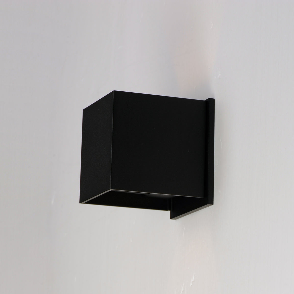Alumilux Cube-Wall Sconce by ET2