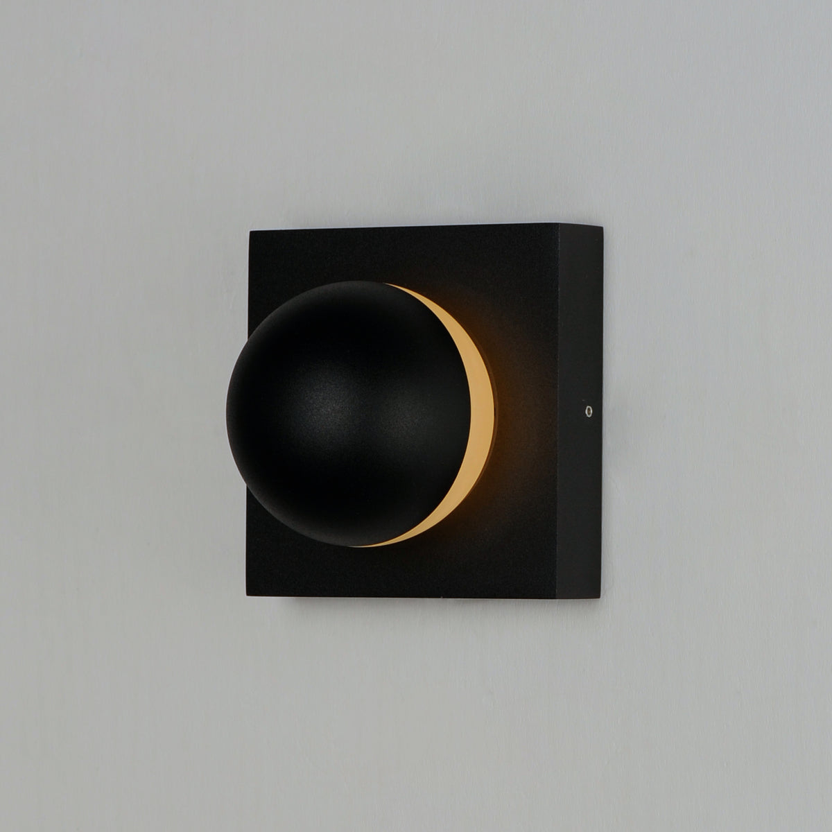 Alumilux Majik-Wall Sconce by ET2
