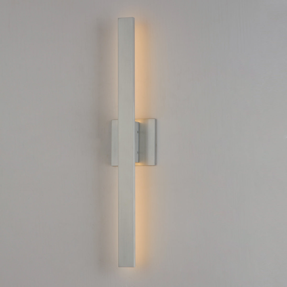 Alumilux Line-Outdoor Wall Mount by ET2